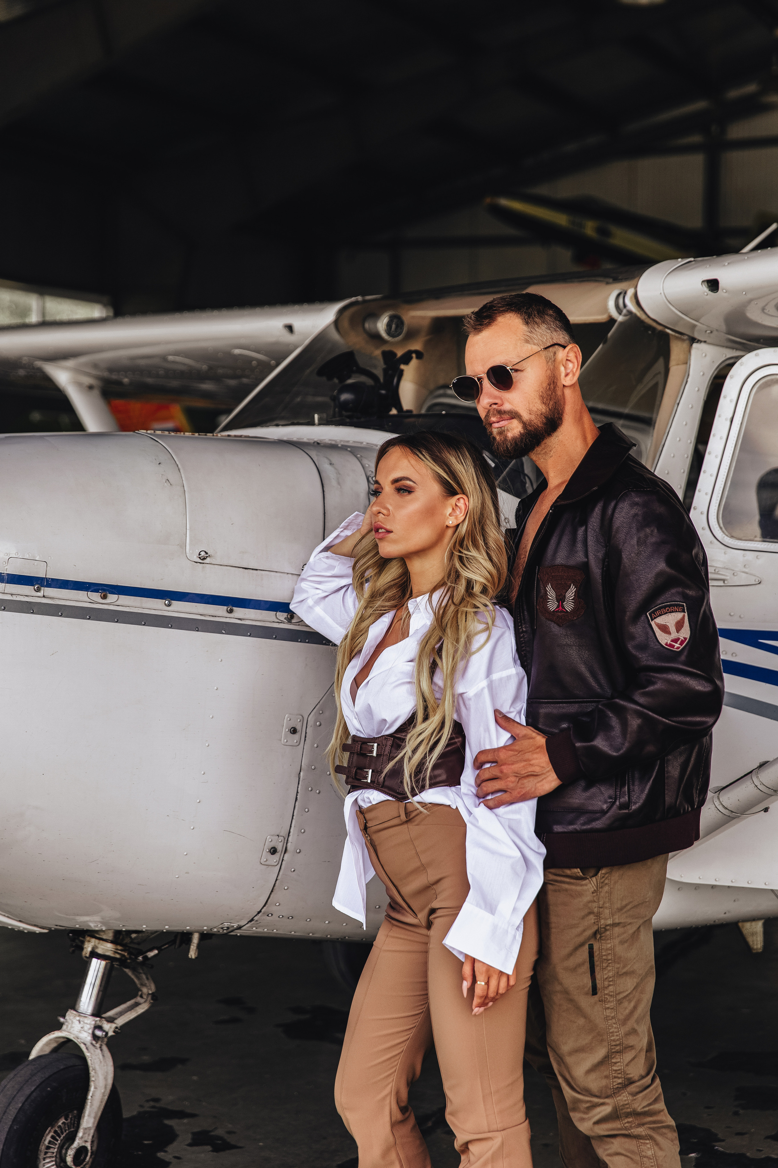 Лав стори с самолётом. Свадебный фотограф в Санкт-Петербурге