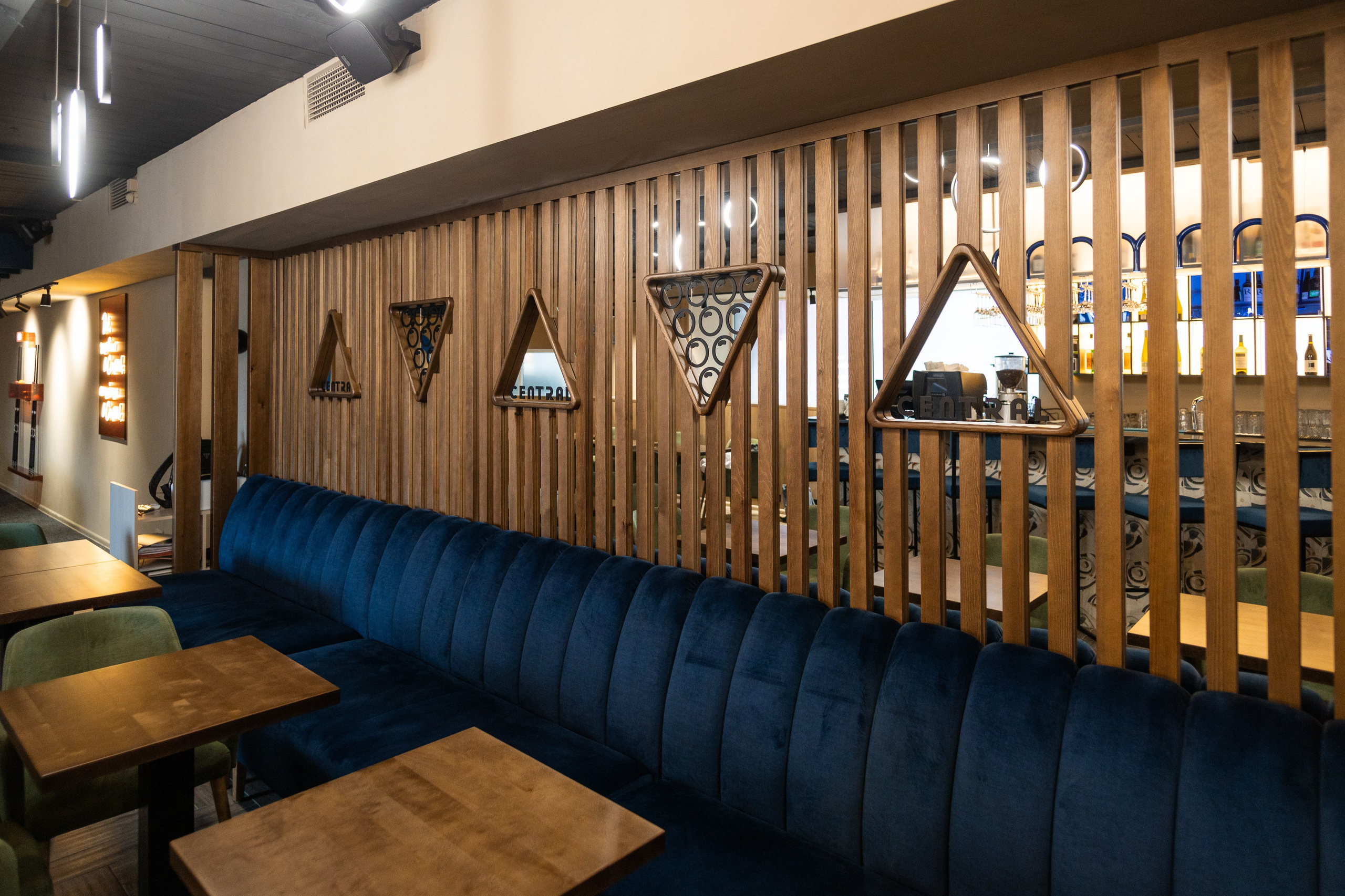 Pool & bar Central. Branding and Interiors