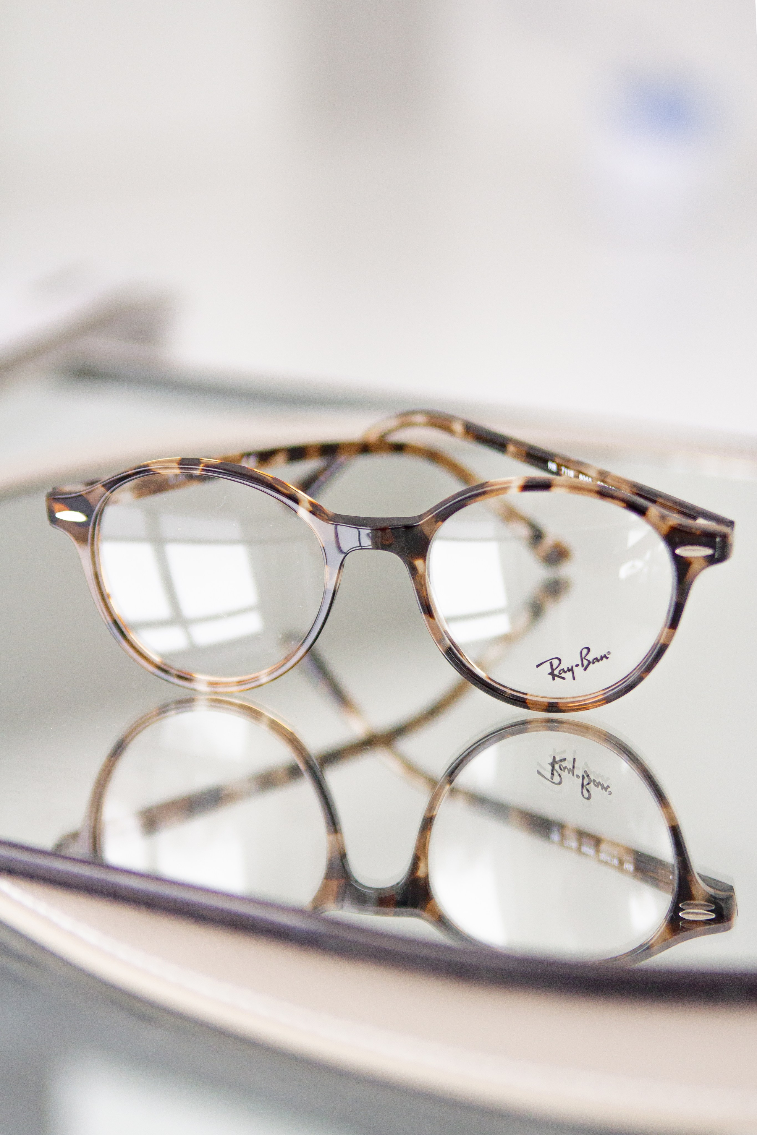 Контент для соцсетей магазина оптики «Культура зрения» | Полина Юрина, фотограф Екатеринбург. Юрина Полина, фотограф из Екатеринбурга