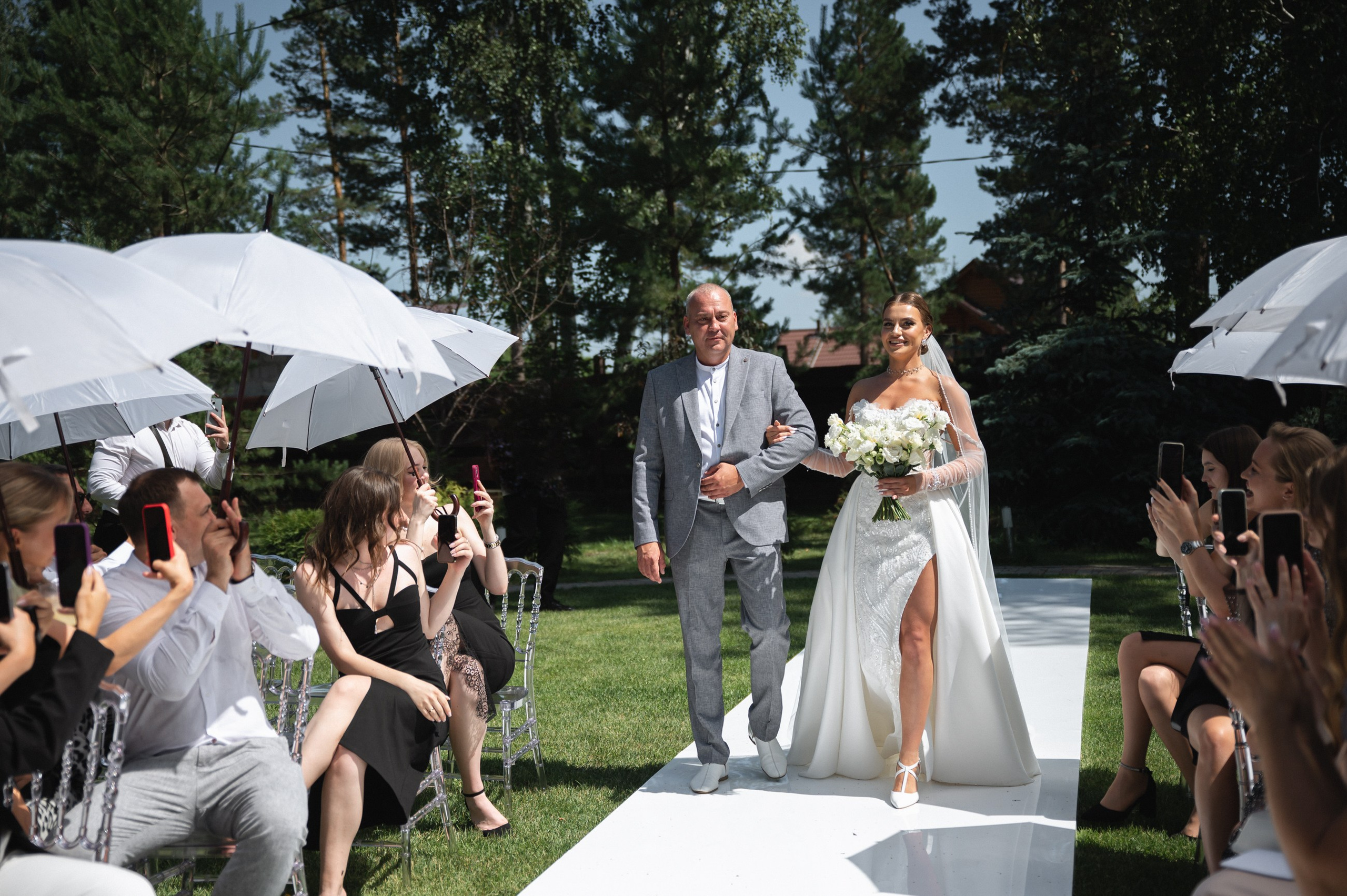 Егор и Настя, LesnoyVillage. Свадебный фотограф Наталья Доронина