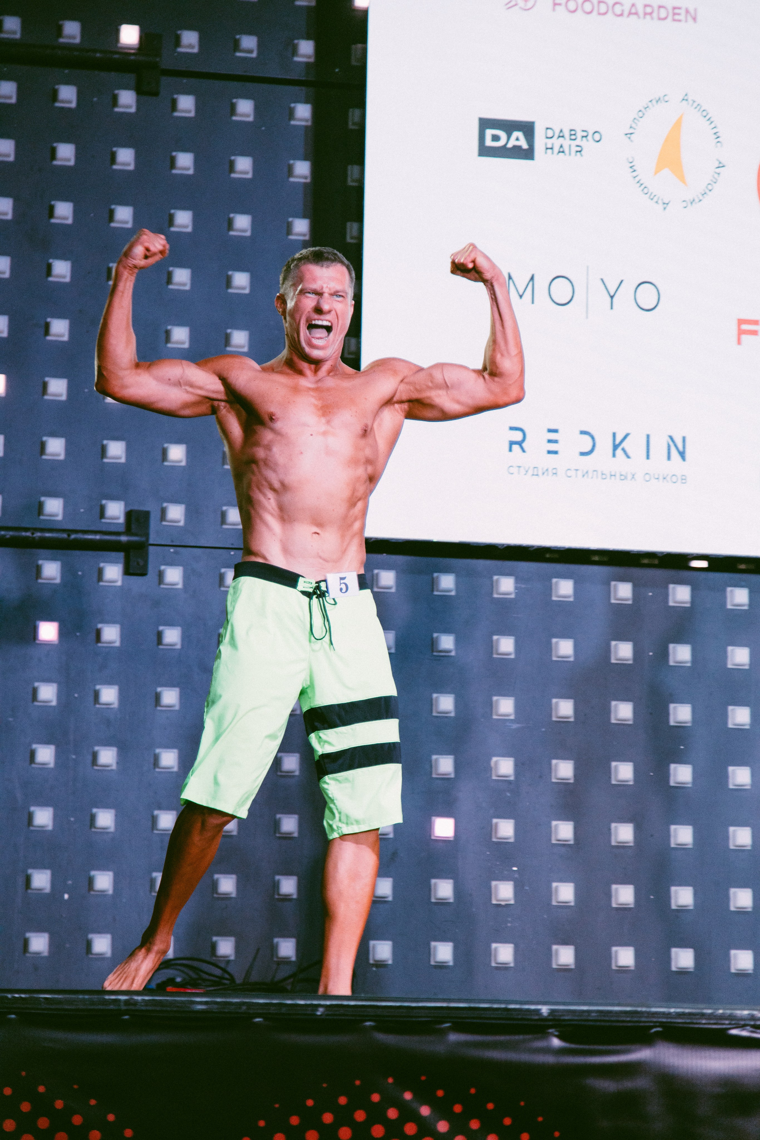 Miss Bikini Flex Gym 2024. Фотограф Семён Гнеушев