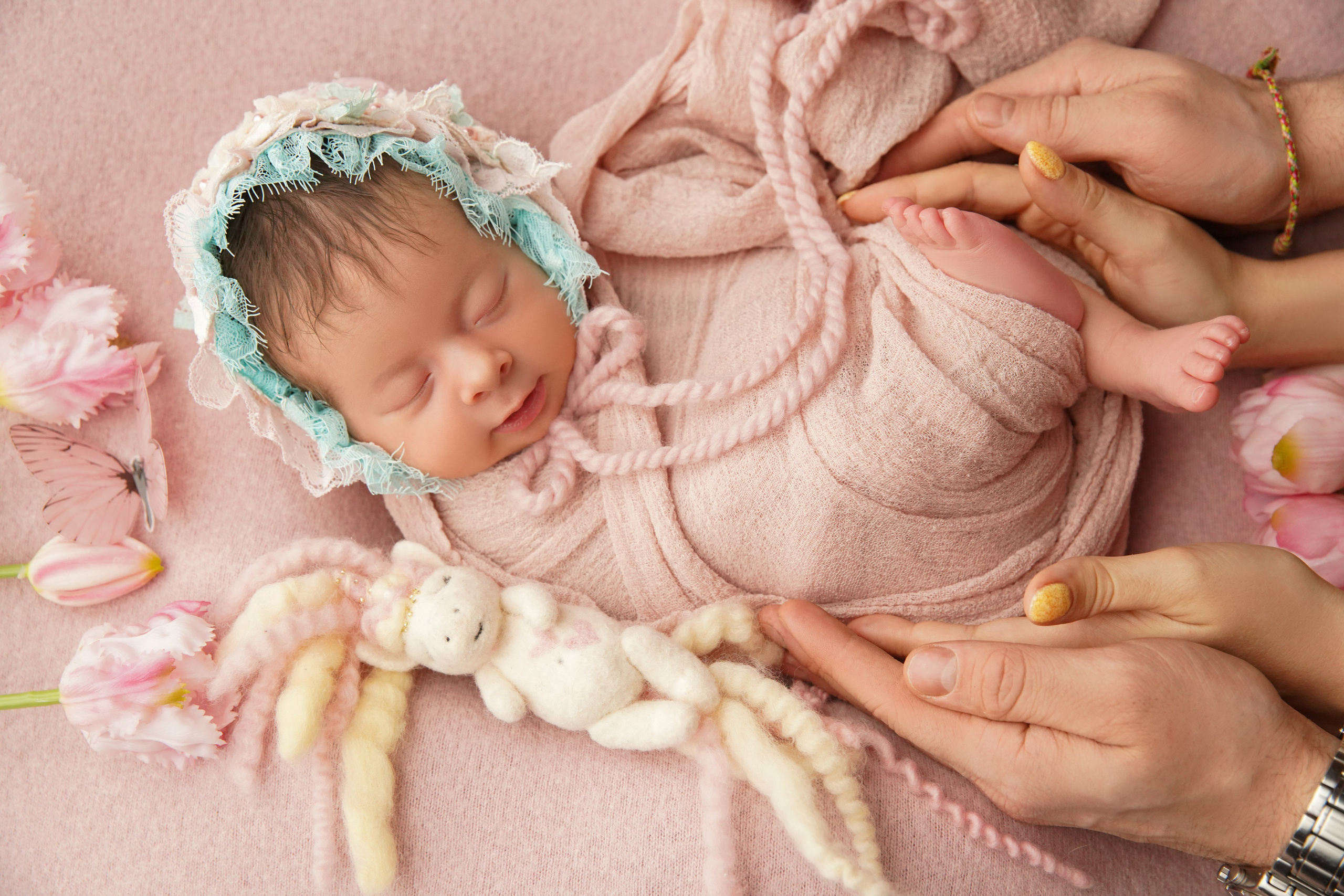 Девочки. Фотограф новорожденных. Семейный и детский фотограф в городе Сургуте