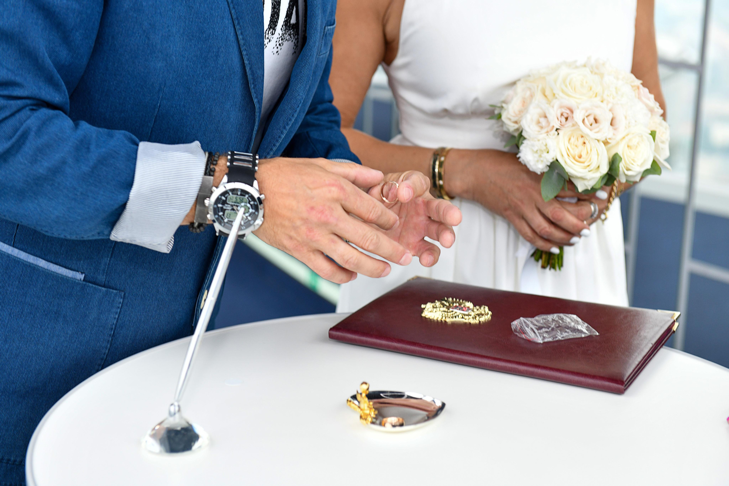 Павел и Лилия роспись в Башне Федерация. Свадебный и портретный фотограф в Москве Галина Борисова