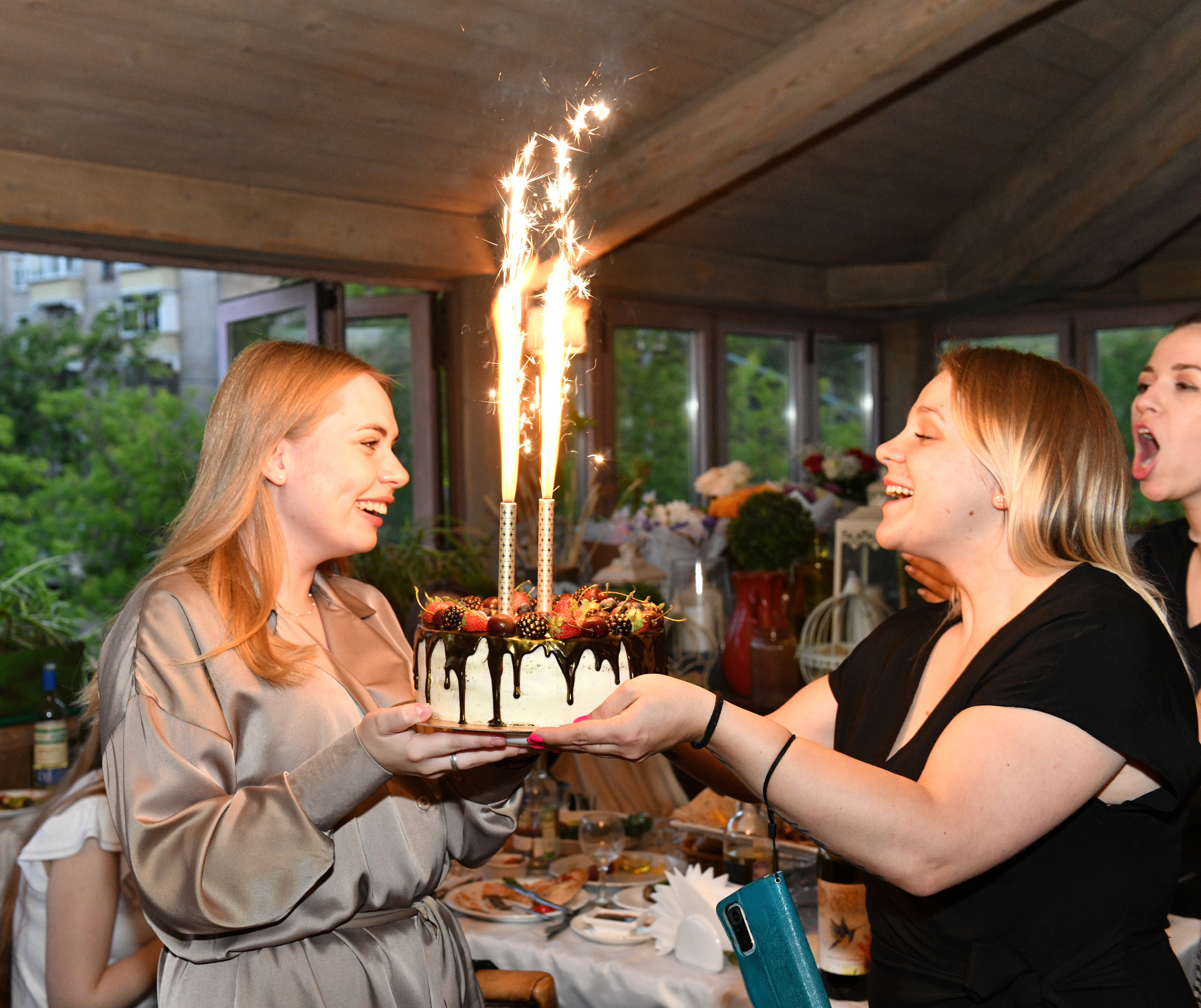 Медицинские работники отмечают. Свадебный и портретный фотограф в Москве Галина Борисова