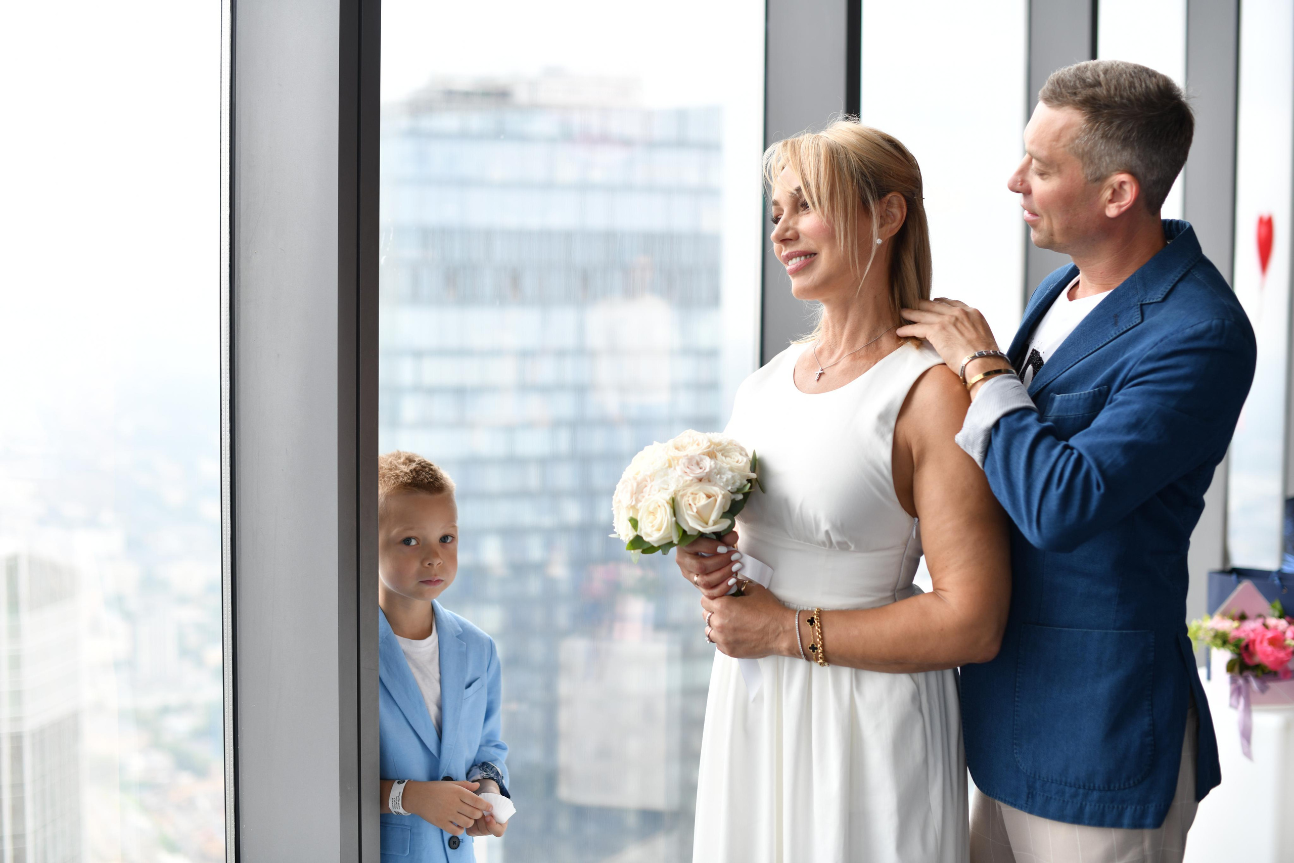 Павел и Лилия роспись в Башне Федерация. Свадебный и портретный фотограф в Москве Галина Борисова