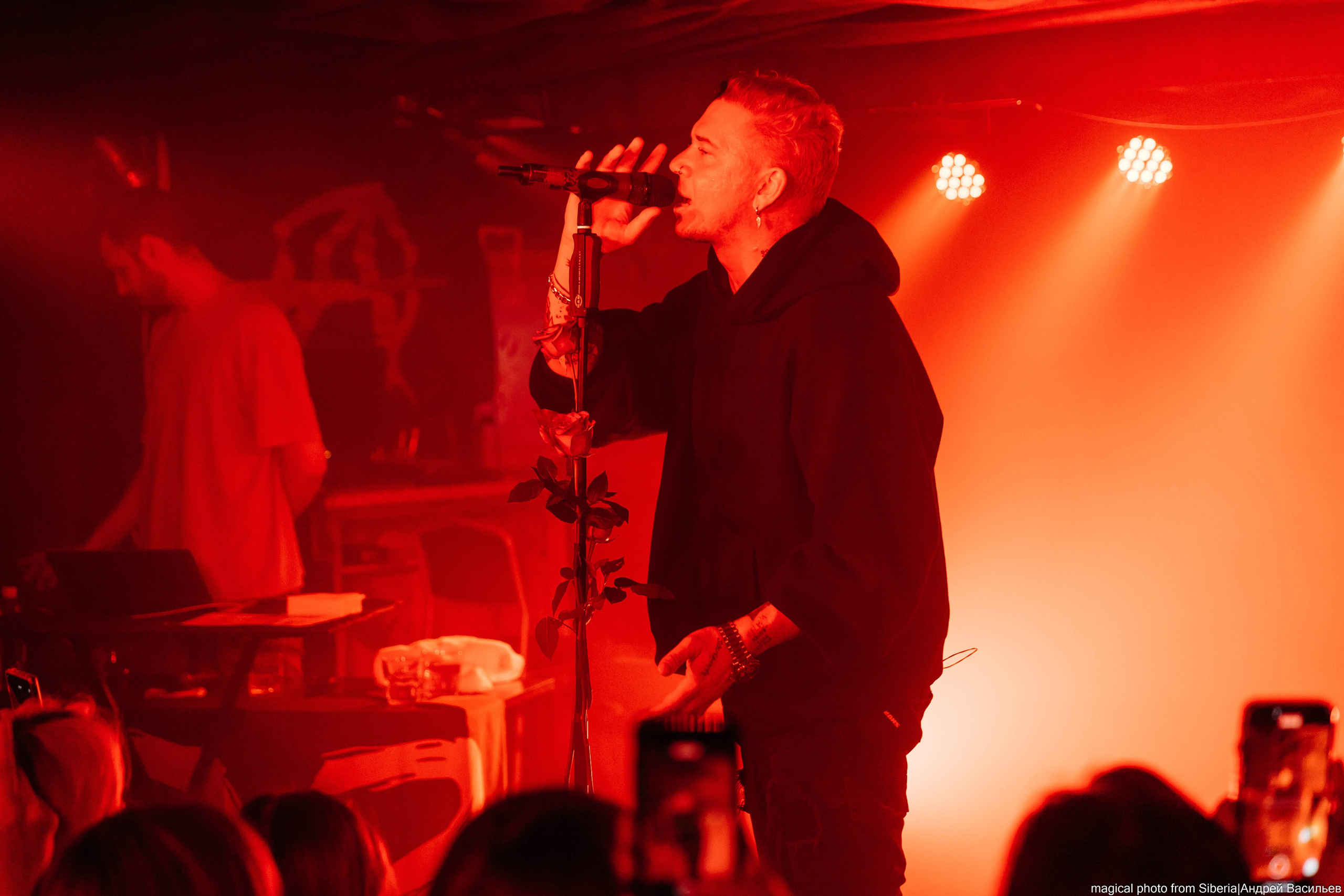 Playingtheangel. _Carpe diem_