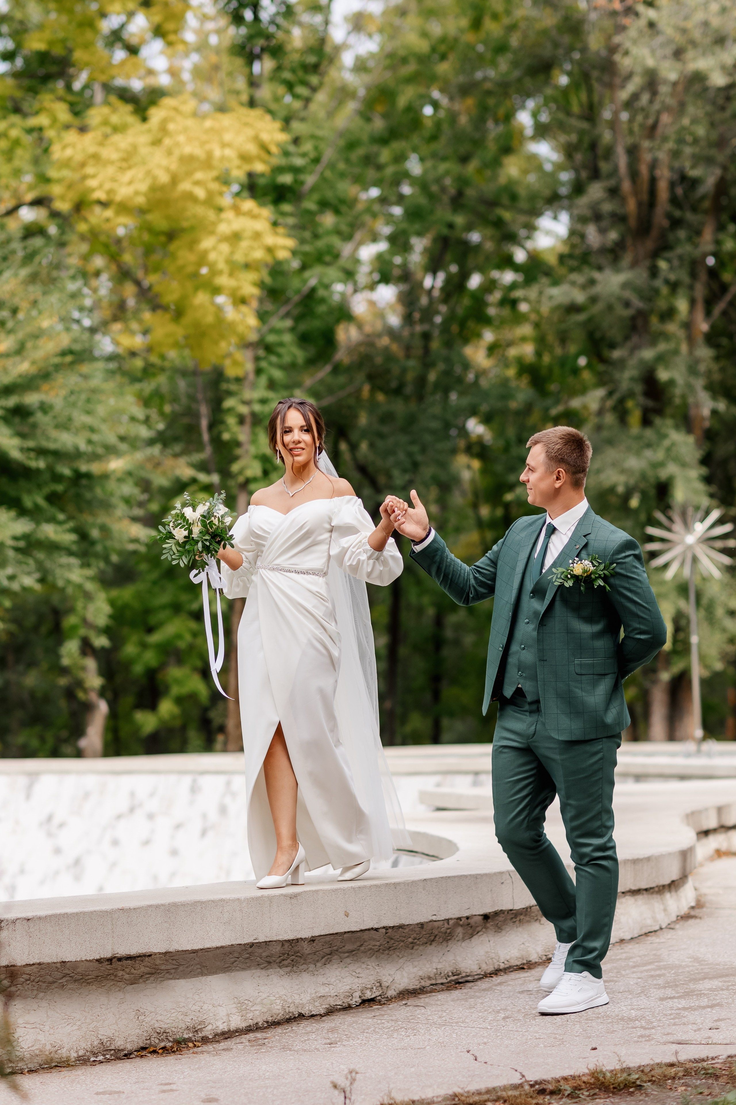 Олег и Юлия. Свадебная прогулка. Свадебный фотограф в Хабаровске