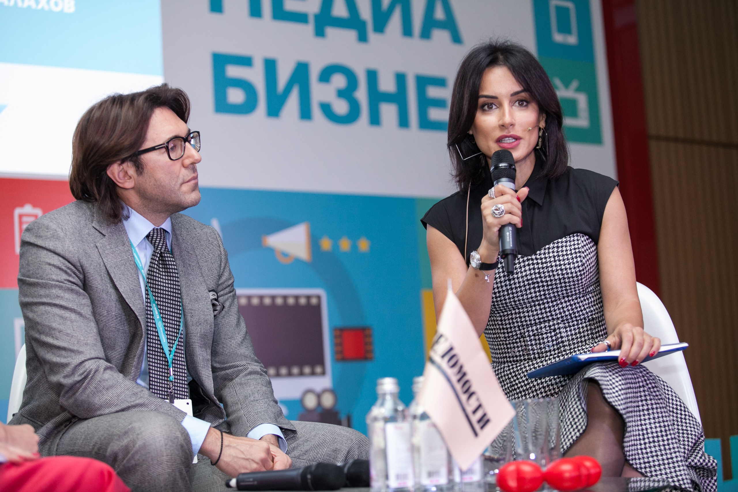 Репортаж. Фотограф деловых мероприятий, event, саммитов, выставок и деловых портов в Москве Вартан Айрапетян