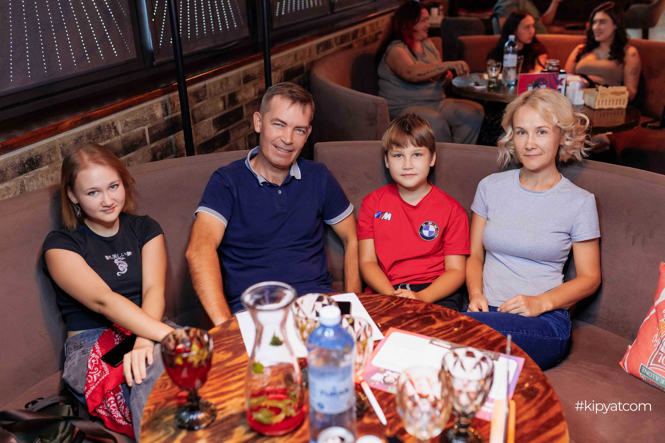 Эйнштейн Party