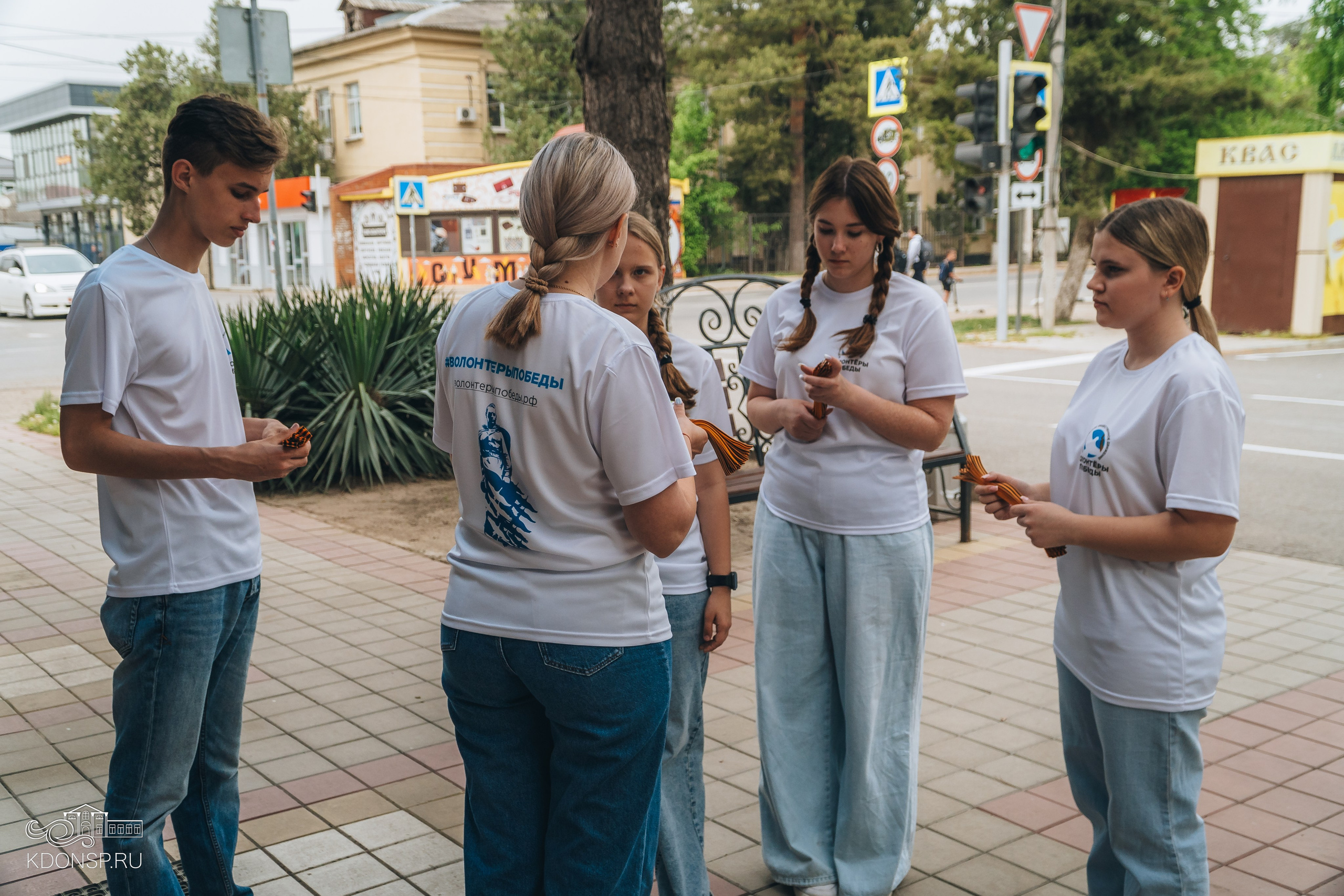 «Георгиевская ленточка — символ Победы». Новотитаровский Дом культуры