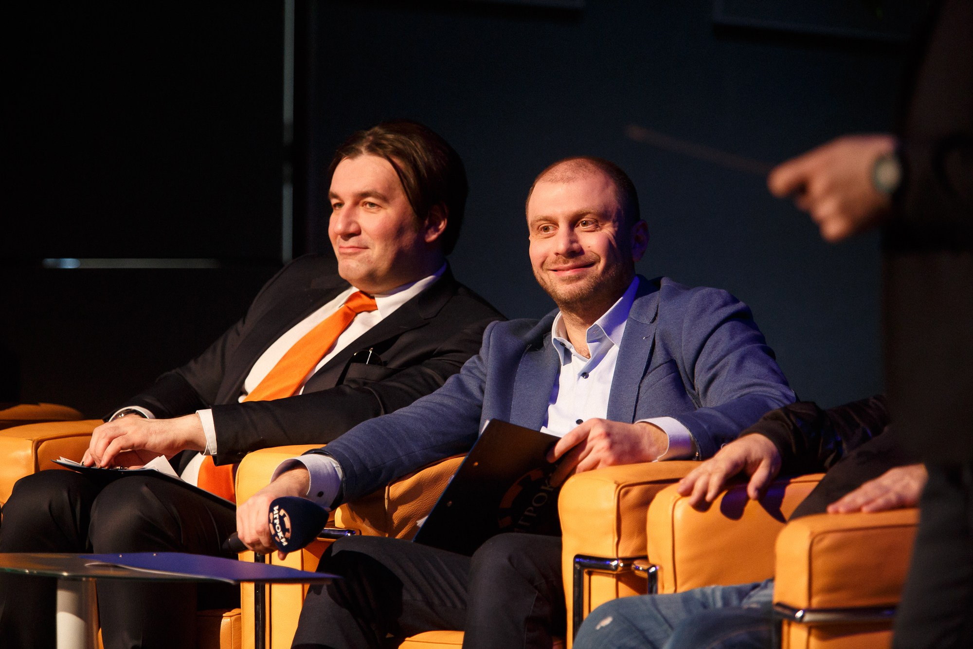 «ИГРОКИ». Рабочая сторона — бизнес портрет и репортаж в Санкт-Петербурге