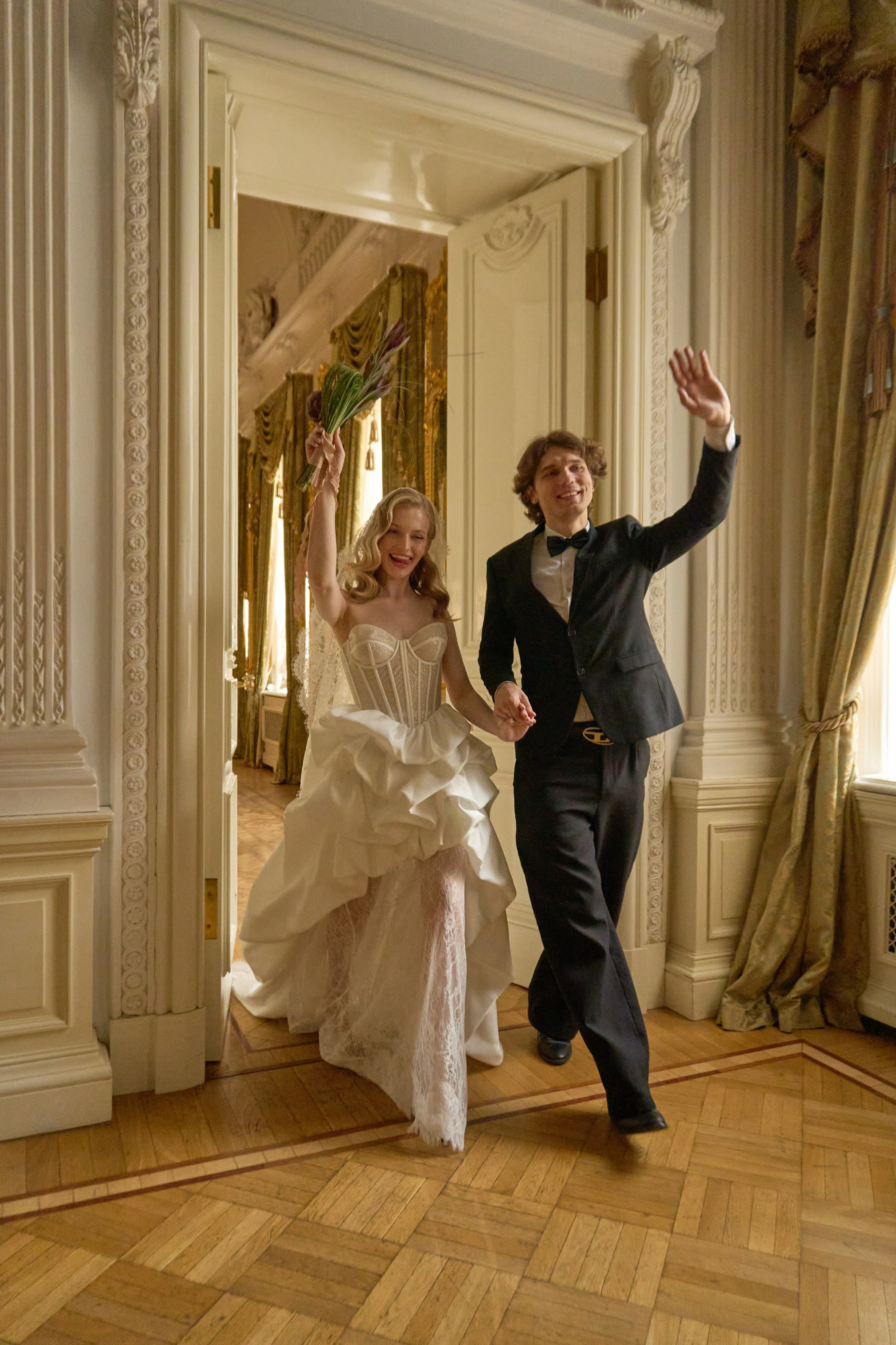 Сборы+прогулка. Свадебный фотограф в Москве Алина Лисовская