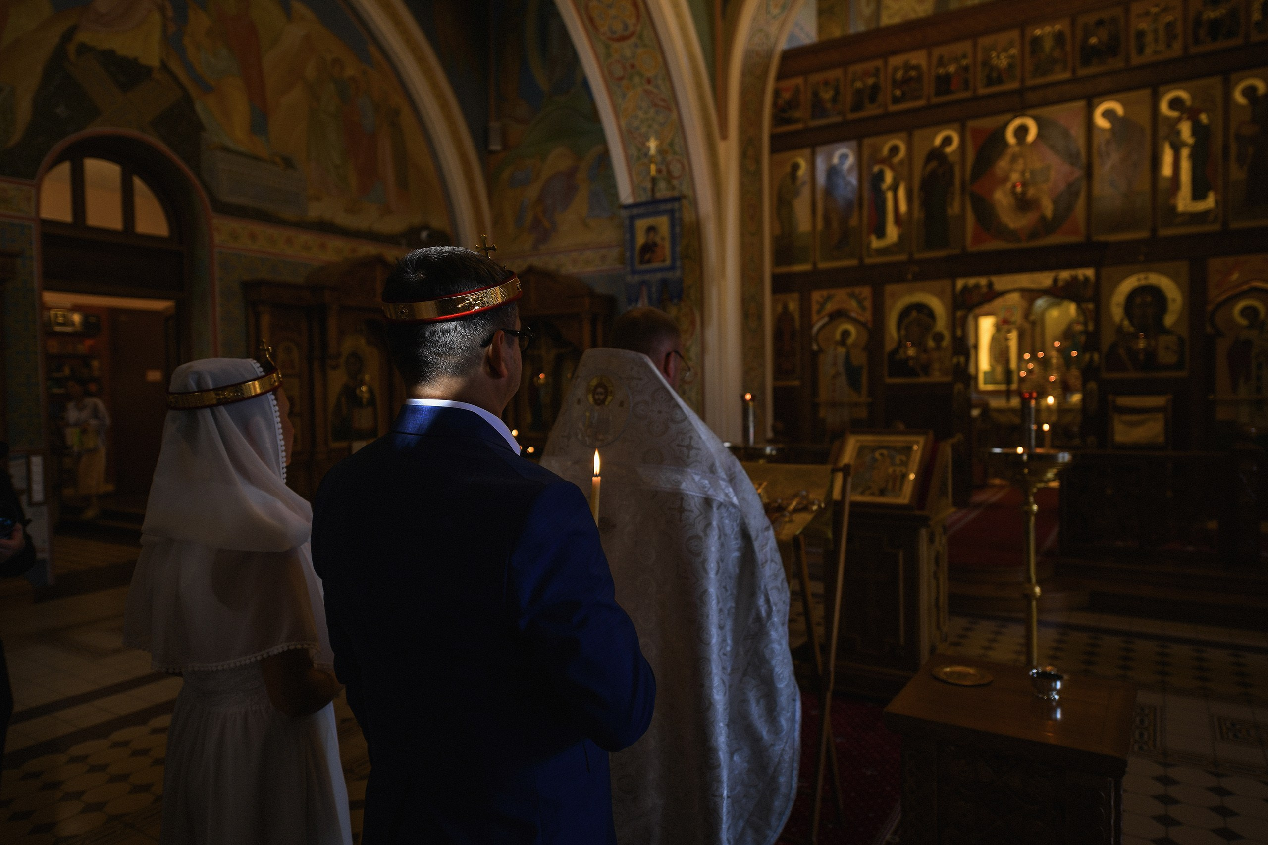 Фотосъемка венчания в церкви в Красноярске. 📸 Свадебный и семейный фотограф в Красноярске Тихомиров Евгений | 17 лет опыта | 800+ свадеб