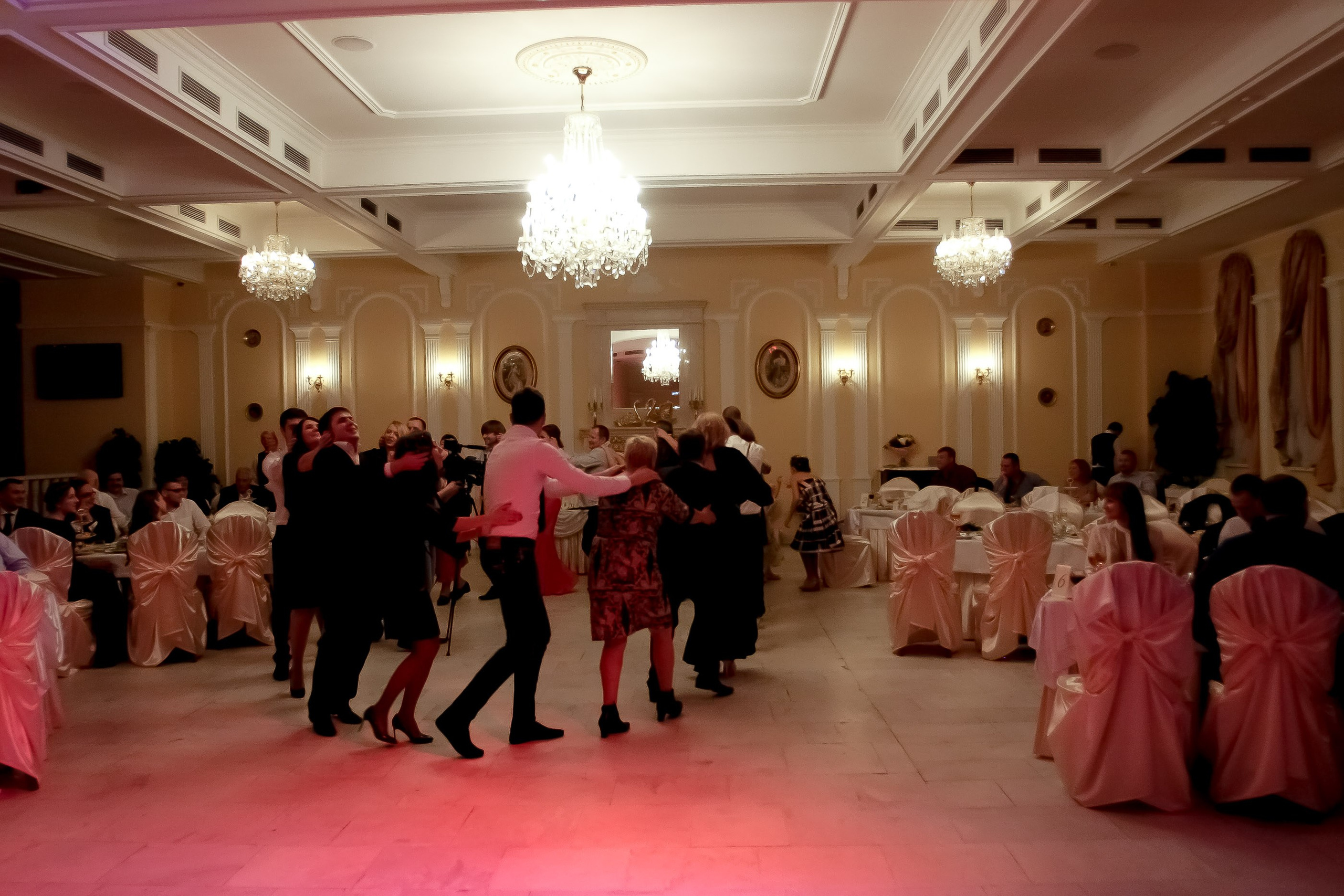 Банкет/Banquet. Максим Матвийченко и Виктория Басова профессионалы своего дела