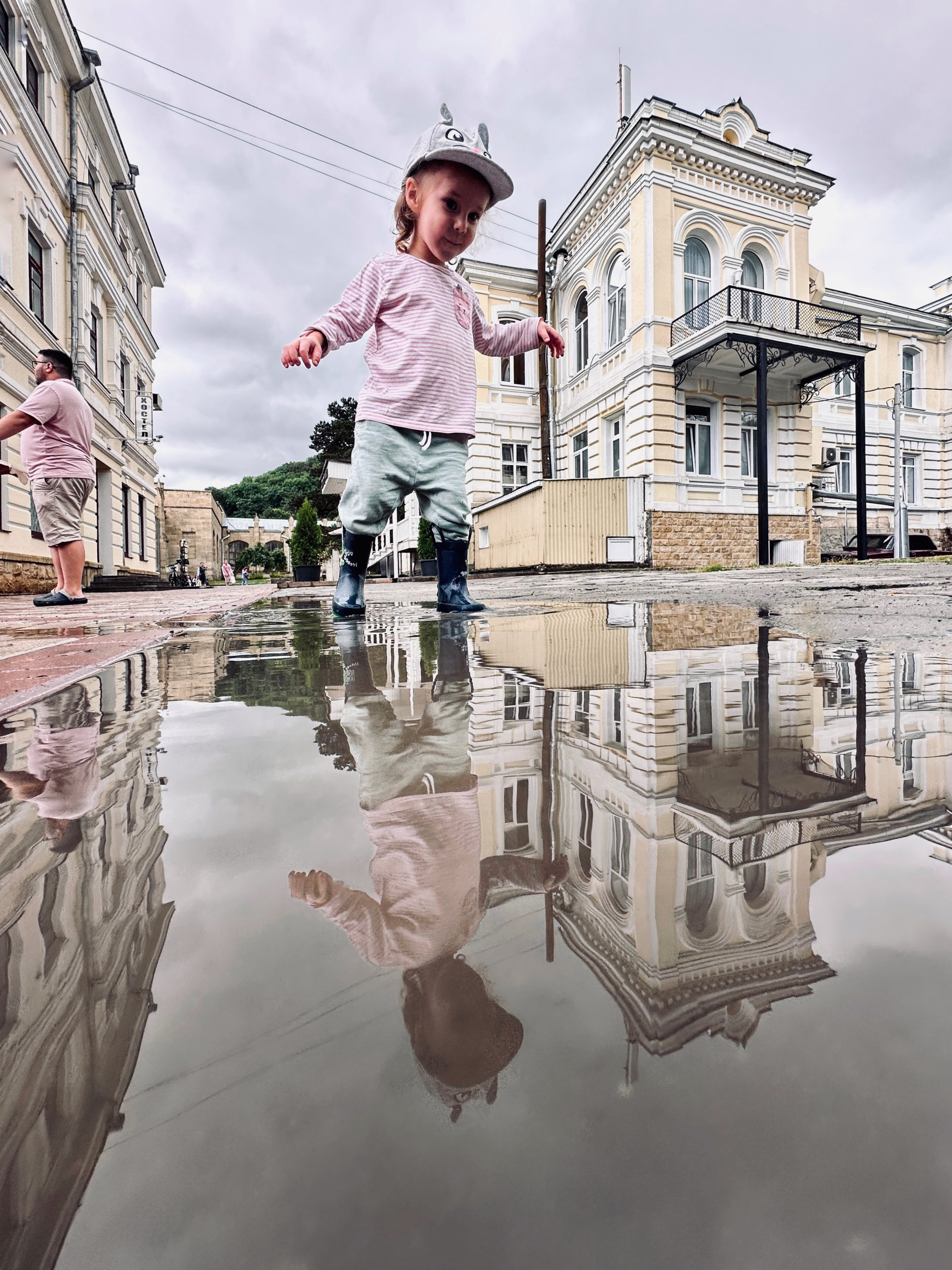 Дети. Смотри, красота!