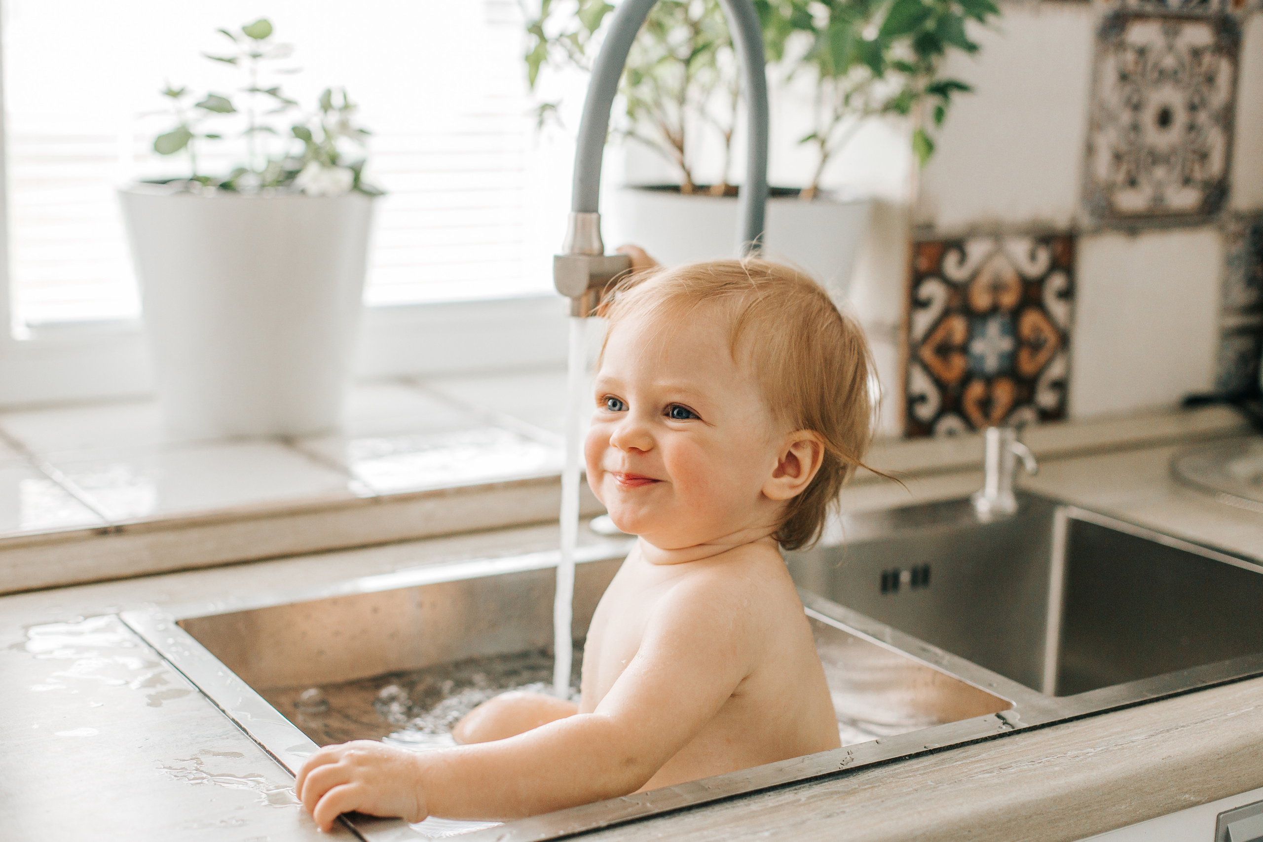 Аделина. Веселые купашки. Фотограф новорожденных и детский в Сергиевом Посаде Кругликова Юлия