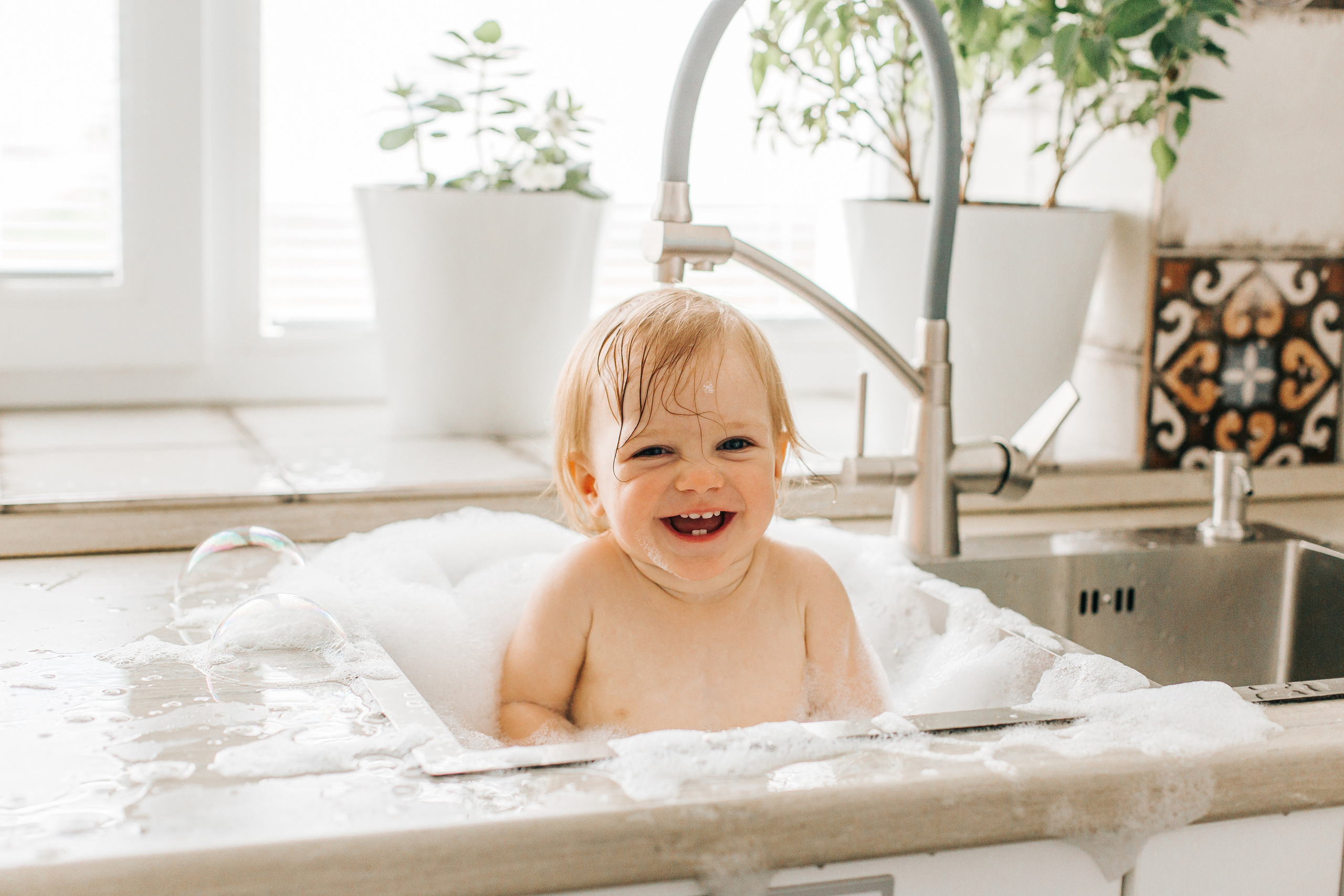 Аделина. Веселые купашки. Фотограф новорожденных и детский в Сергиевом Посаде Кругликова Юлия