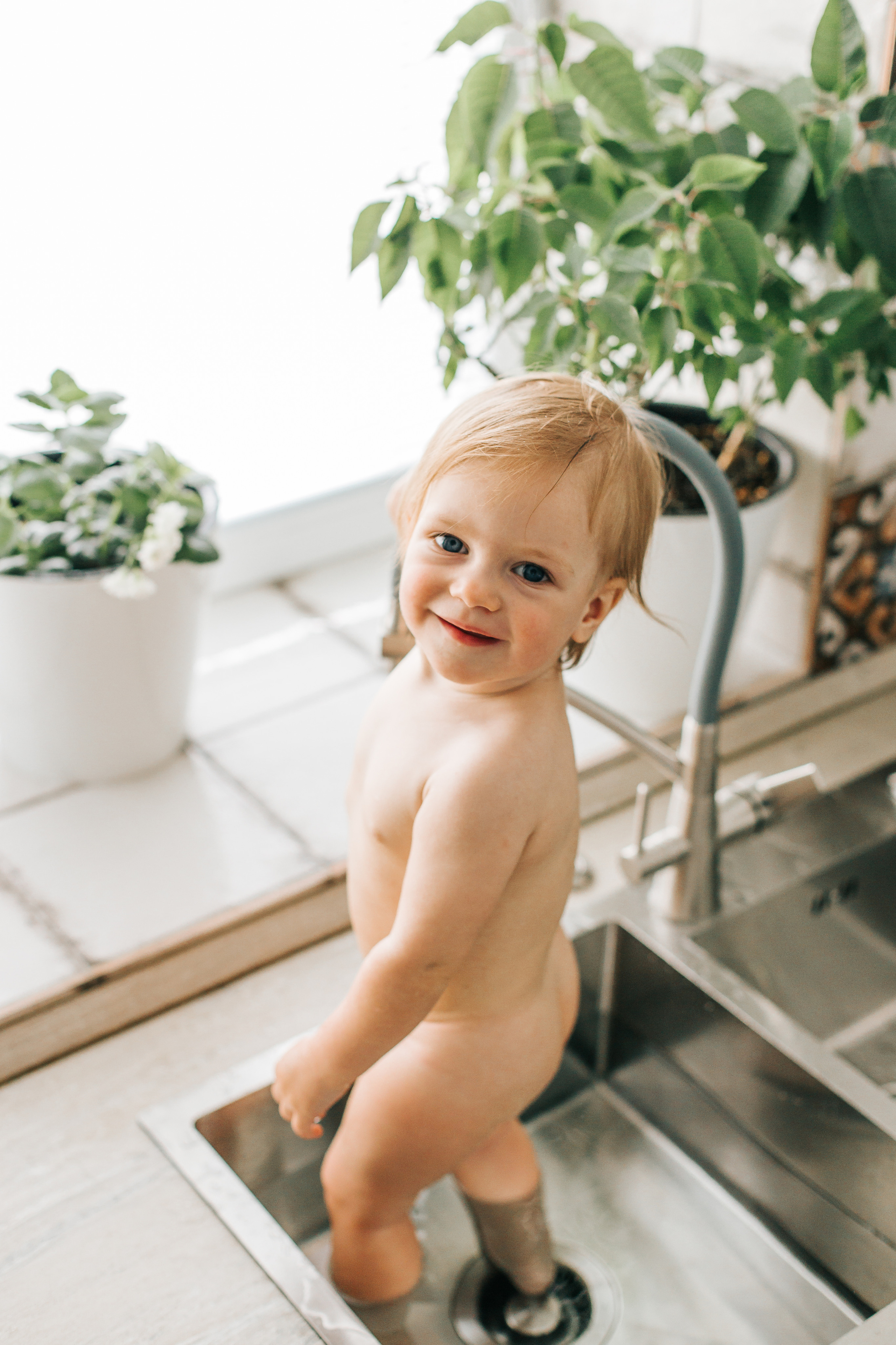 Аделина. Веселые купашки. Фотограф новорожденных и детский в Сергиевом Посаде Кругликова Юлия