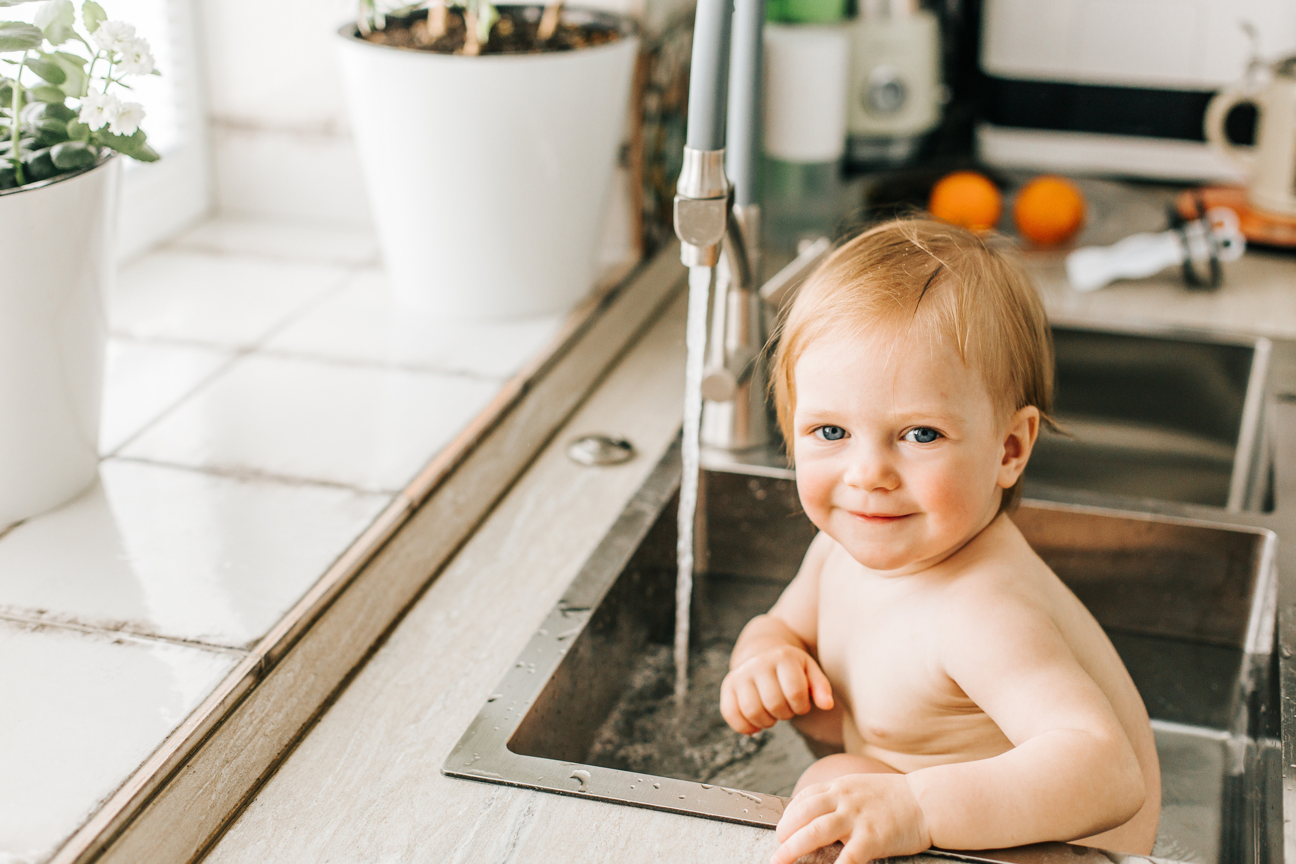 Аделина. Веселые купашки. Фотограф новорожденных и детский в Сергиевом Посаде Кругликова Юлия