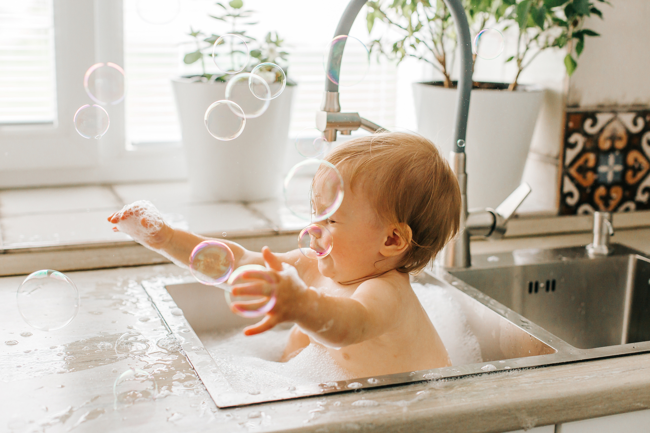 Аделина. Веселые купашки. Фотограф новорожденных и детский в Сергиевом Посаде Кругликова Юлия