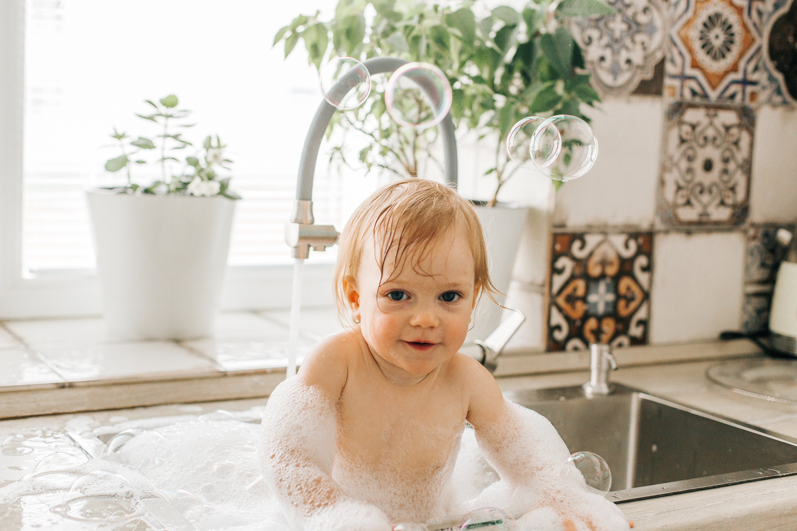 Аделина. Веселые купашки. Фотограф новорожденных и детский в Сергиевом Посаде Кругликова Юлия