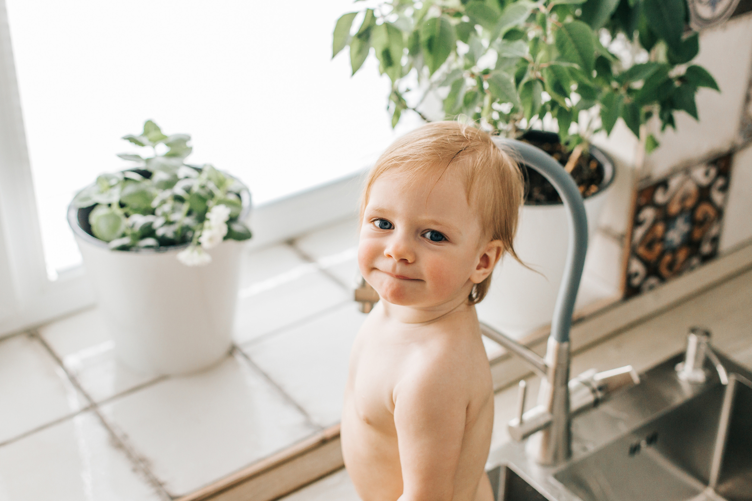 Аделина. Веселые купашки. Фотограф новорожденных и детский в Сергиевом Посаде Кругликова Юлия