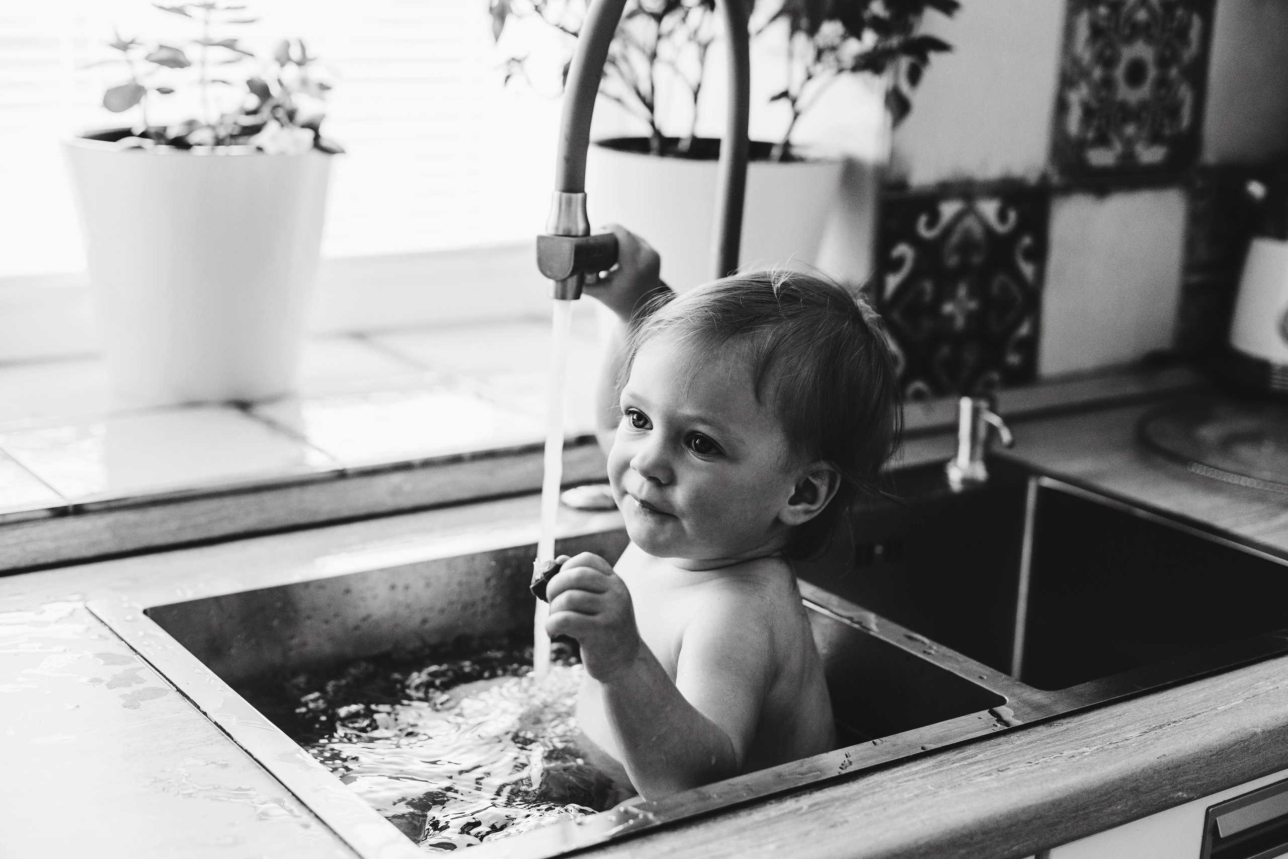 Аделина. Веселые купашки. Фотограф новорожденных и детский в Сергиевом Посаде Кругликова Юлия