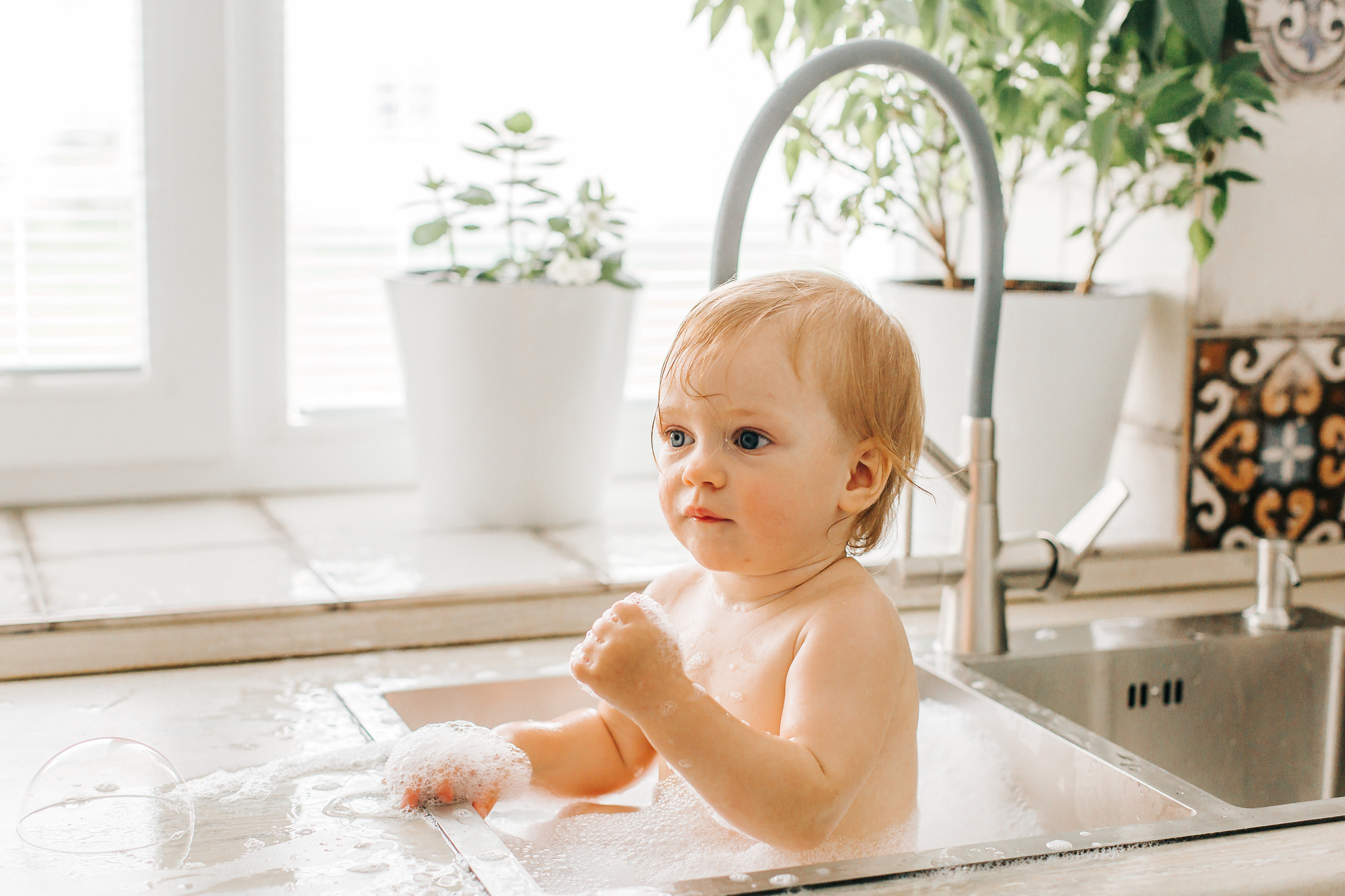 Аделина. Веселые купашки. Фотограф новорожденных и детский в Сергиевом Посаде Кругликова Юлия