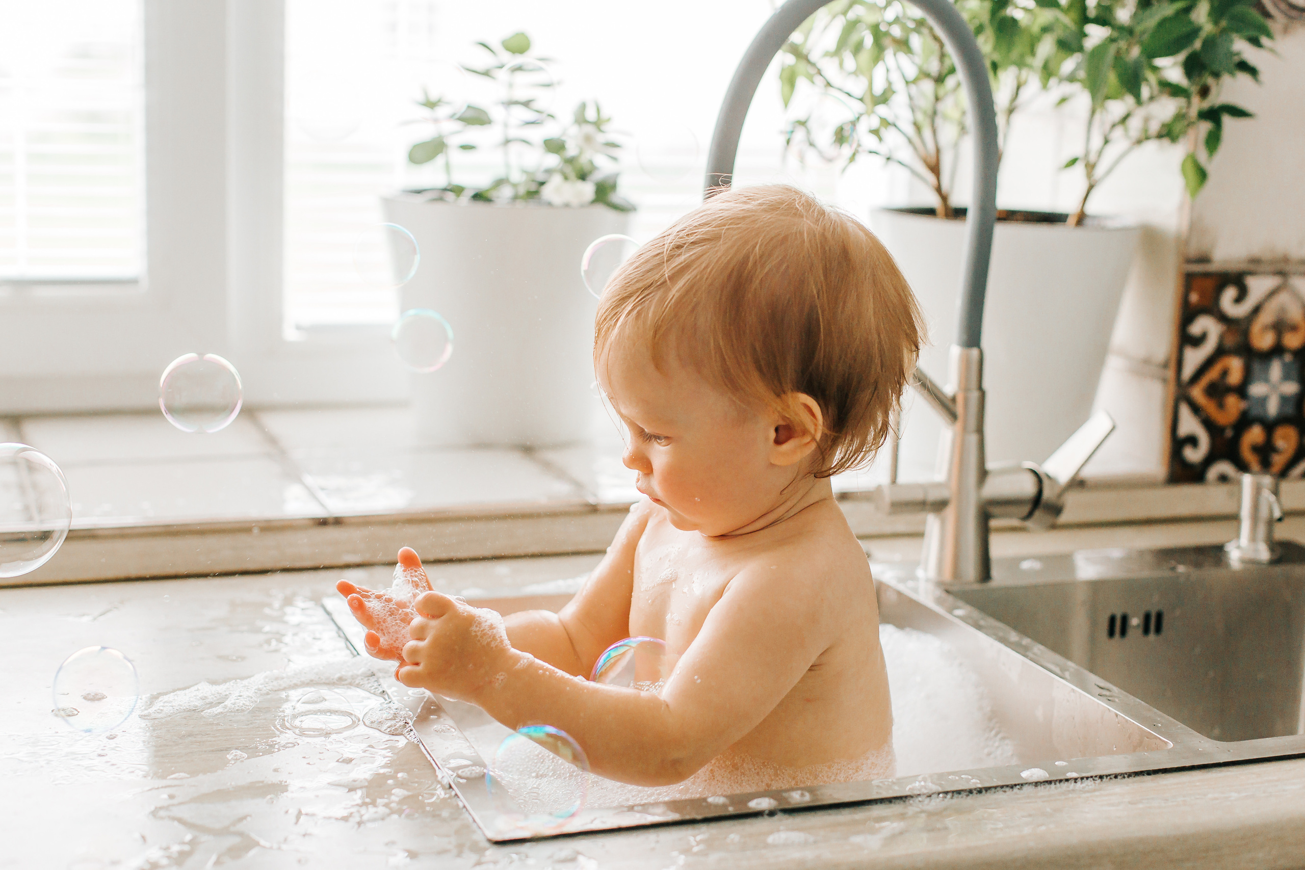 Аделина. Веселые купашки. Фотограф новорожденных и детский в Сергиевом Посаде Кругликова Юлия