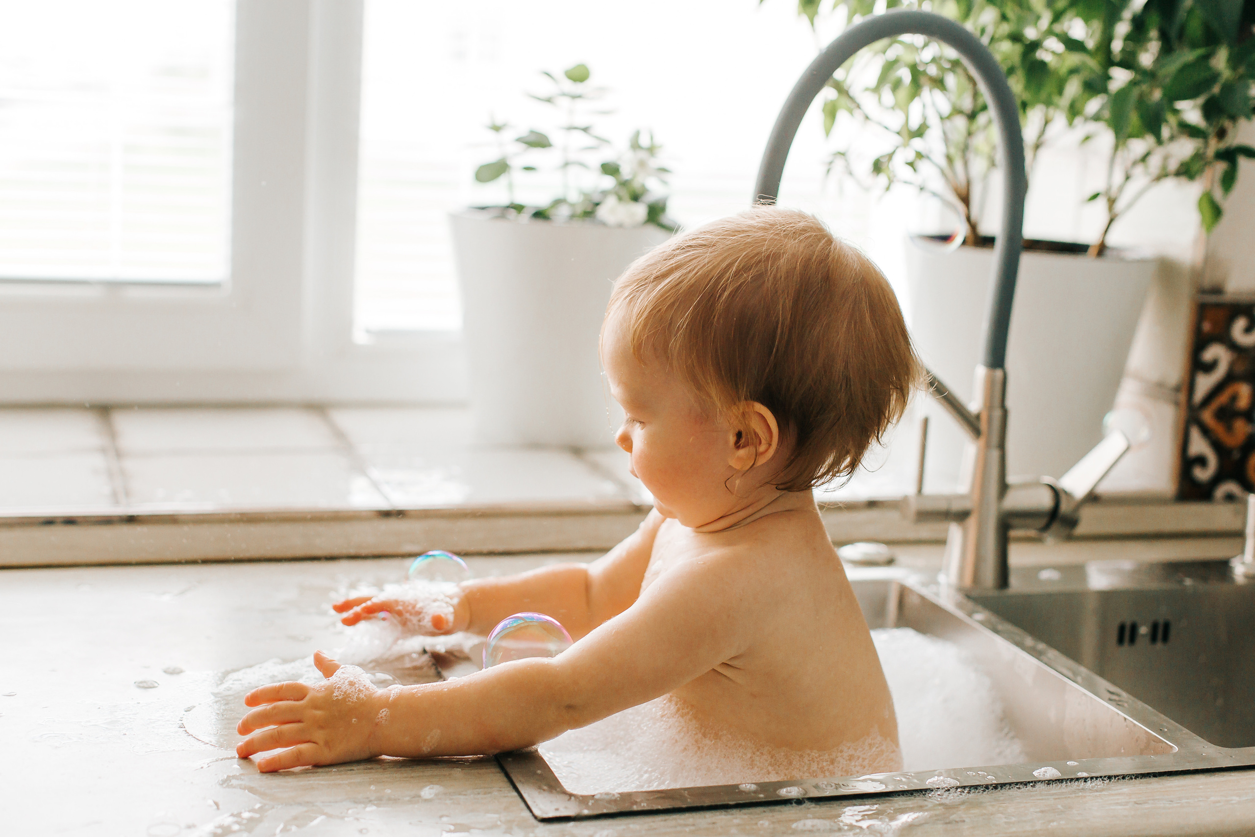 Аделина. Веселые купашки. Фотограф новорожденных и детский в Сергиевом Посаде Кругликова Юлия