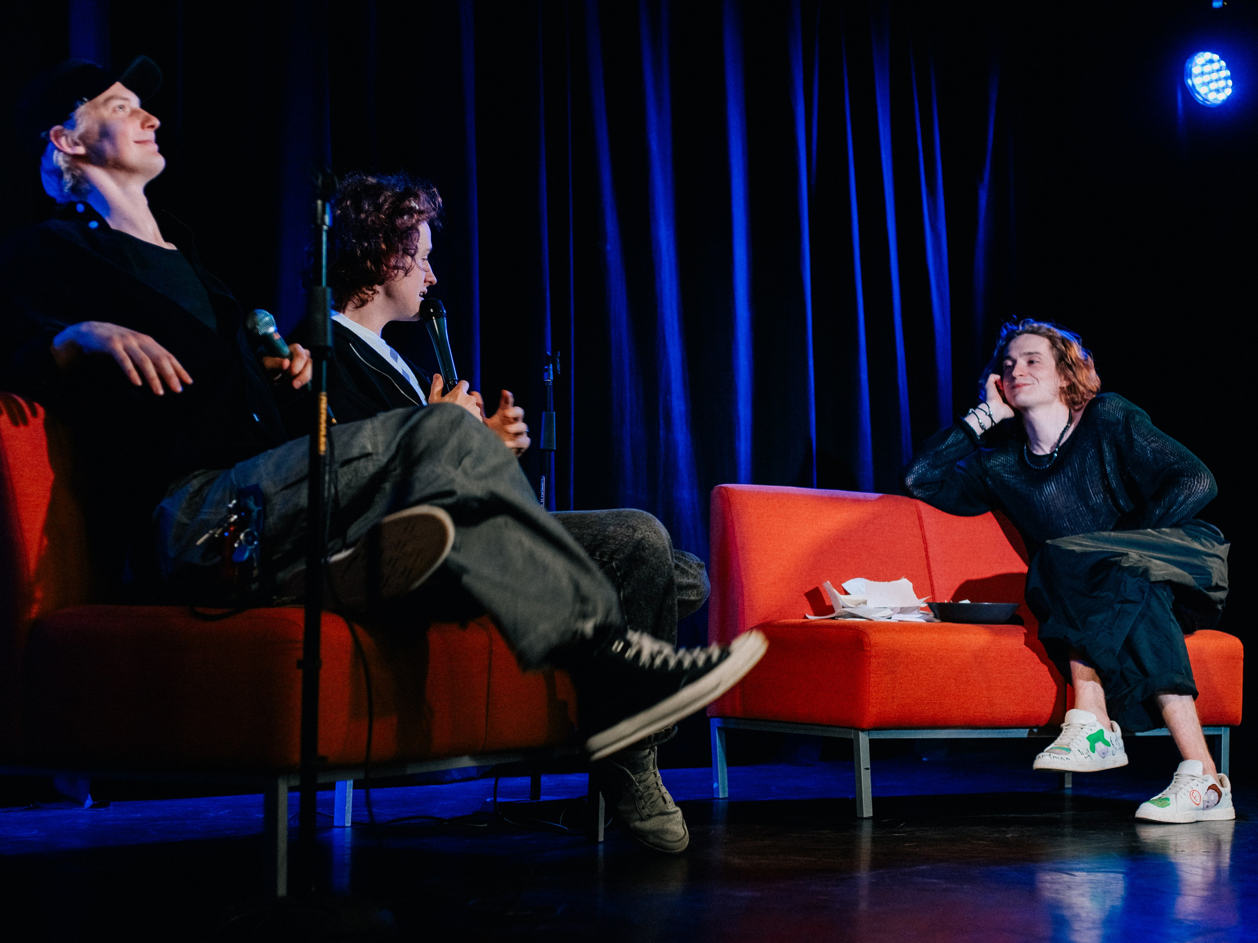 Квартирник «За пределами сюжета». Концертный фотограф Аля Рашпиль