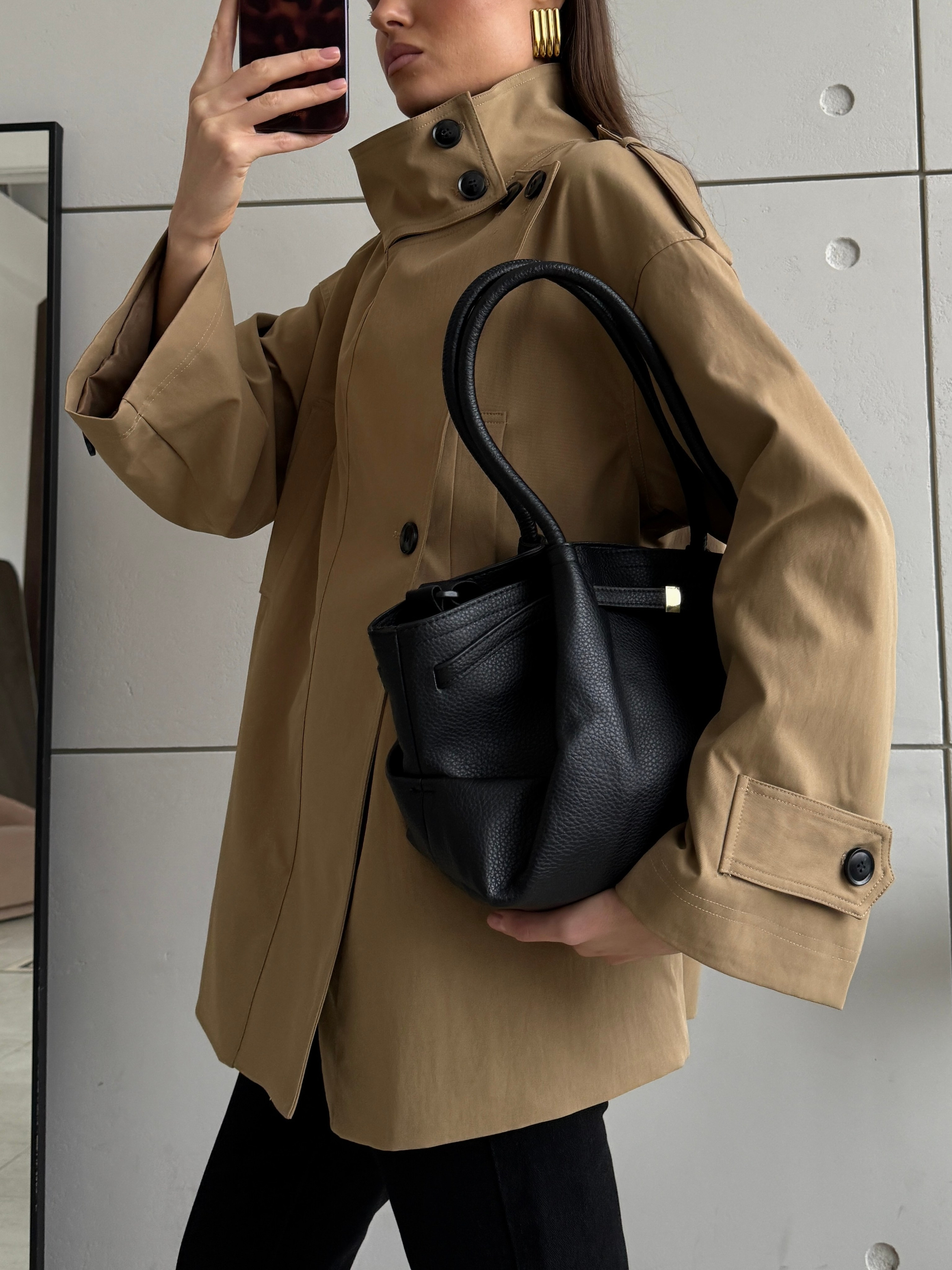 14. Фотограф для брендов и индивидуальных фотосессий в Москве