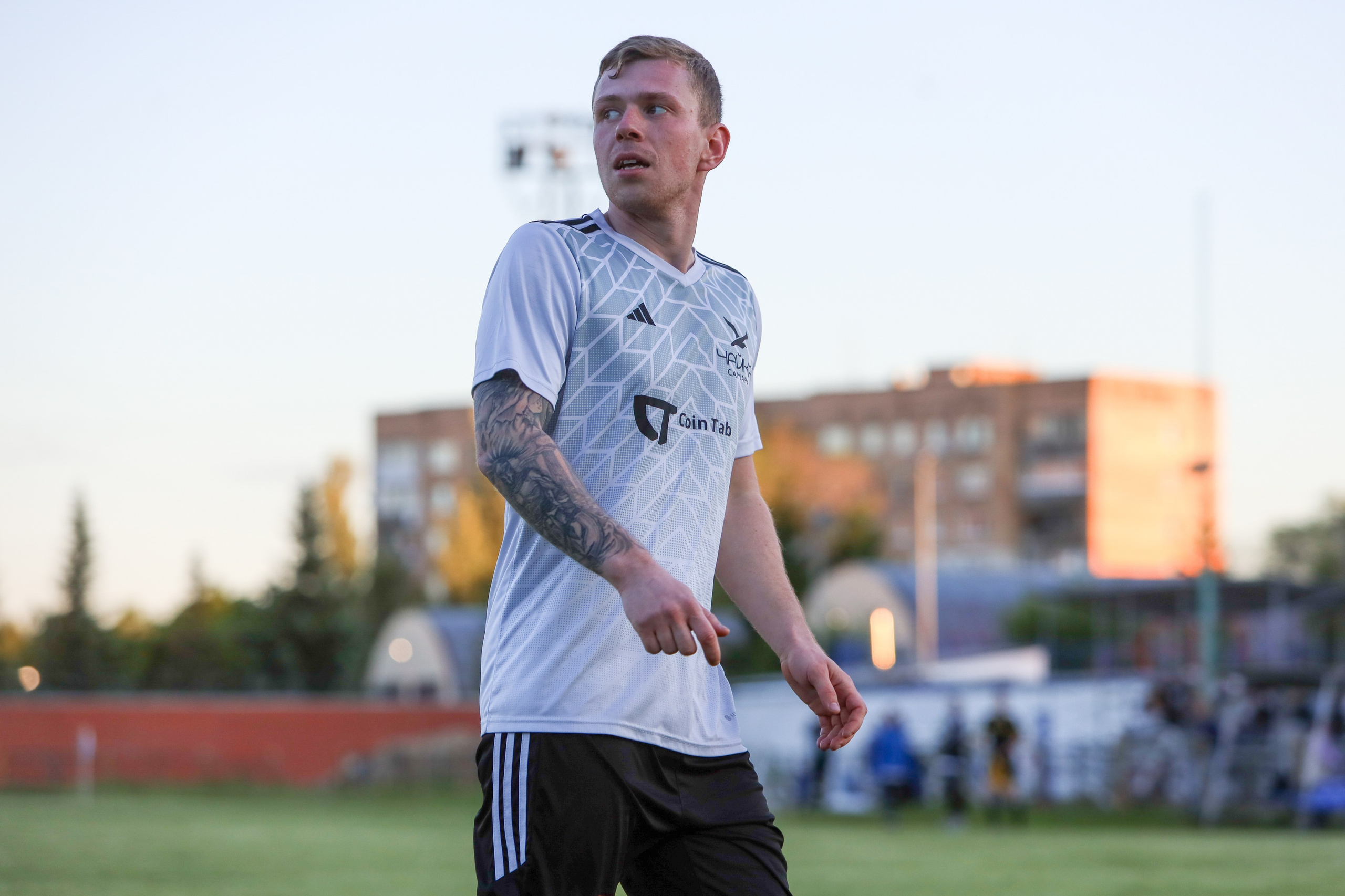 Чайка — Торпедо. Взрослое первенство города по футболу. Спортивный фотограф в Самаре