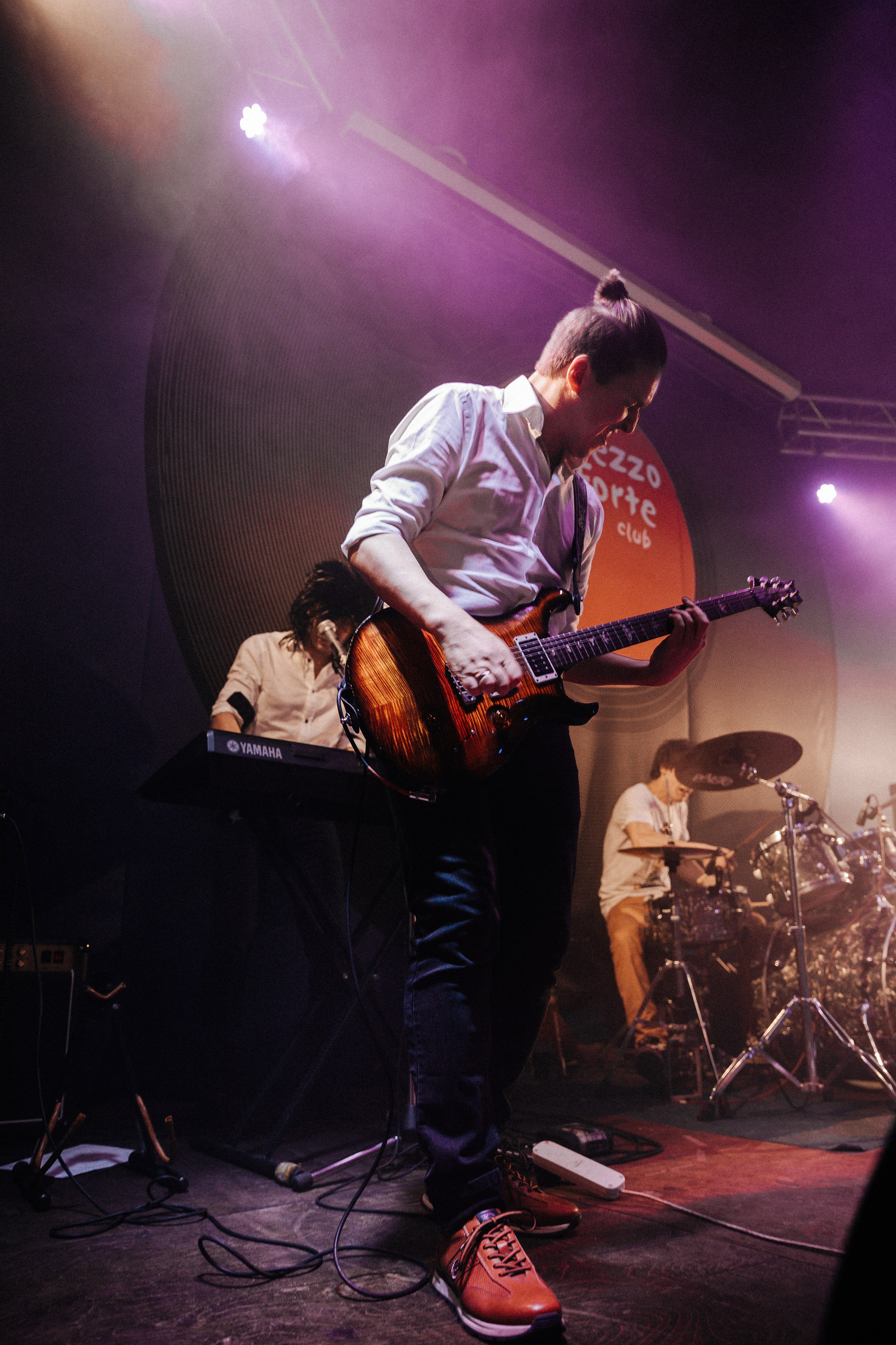 Концерт день дурака и разные люди. Свадебный и семейный фотограф Скрынник Светлана