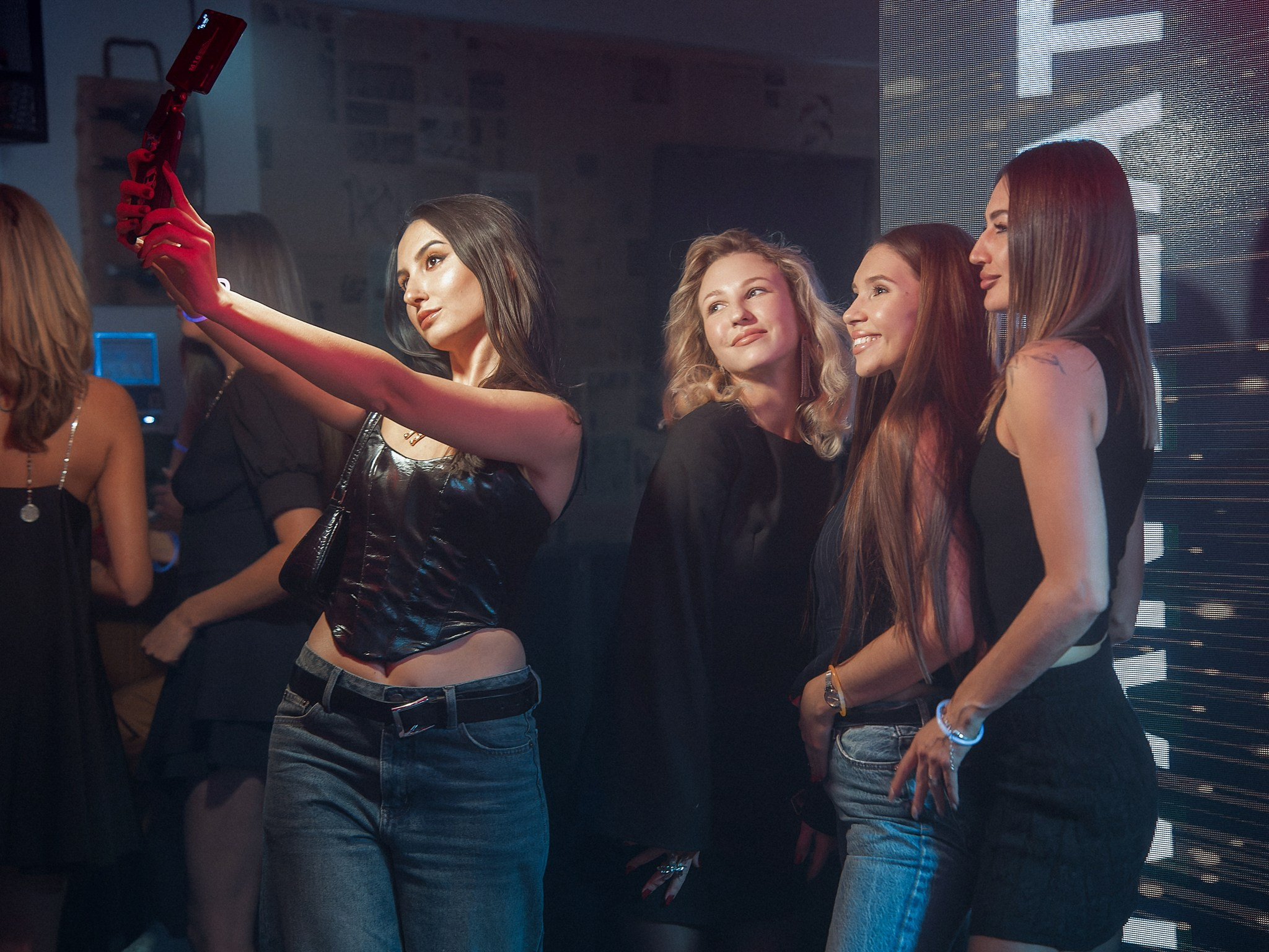 DJs @ ТОЧКА.RU. Андрей Сливенко. Свадебный фотограф и видеограф в Волгодонске и Ростове-на-Дону