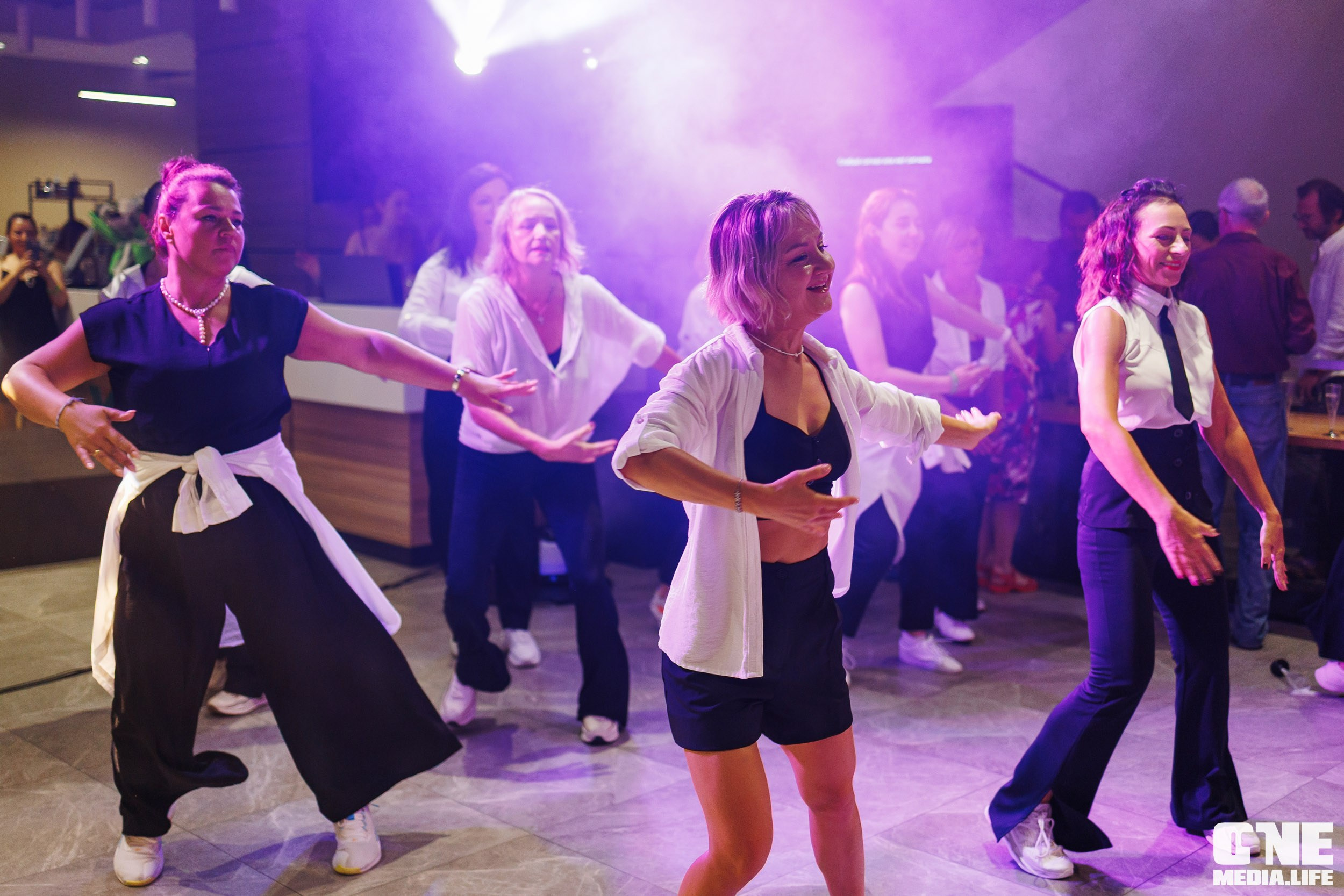 Фоторепортаж с 5-летия фитнес-клуба X-Fit. One Media Life: фоторепортажи, фотоотчеты с мероприятий и заведений