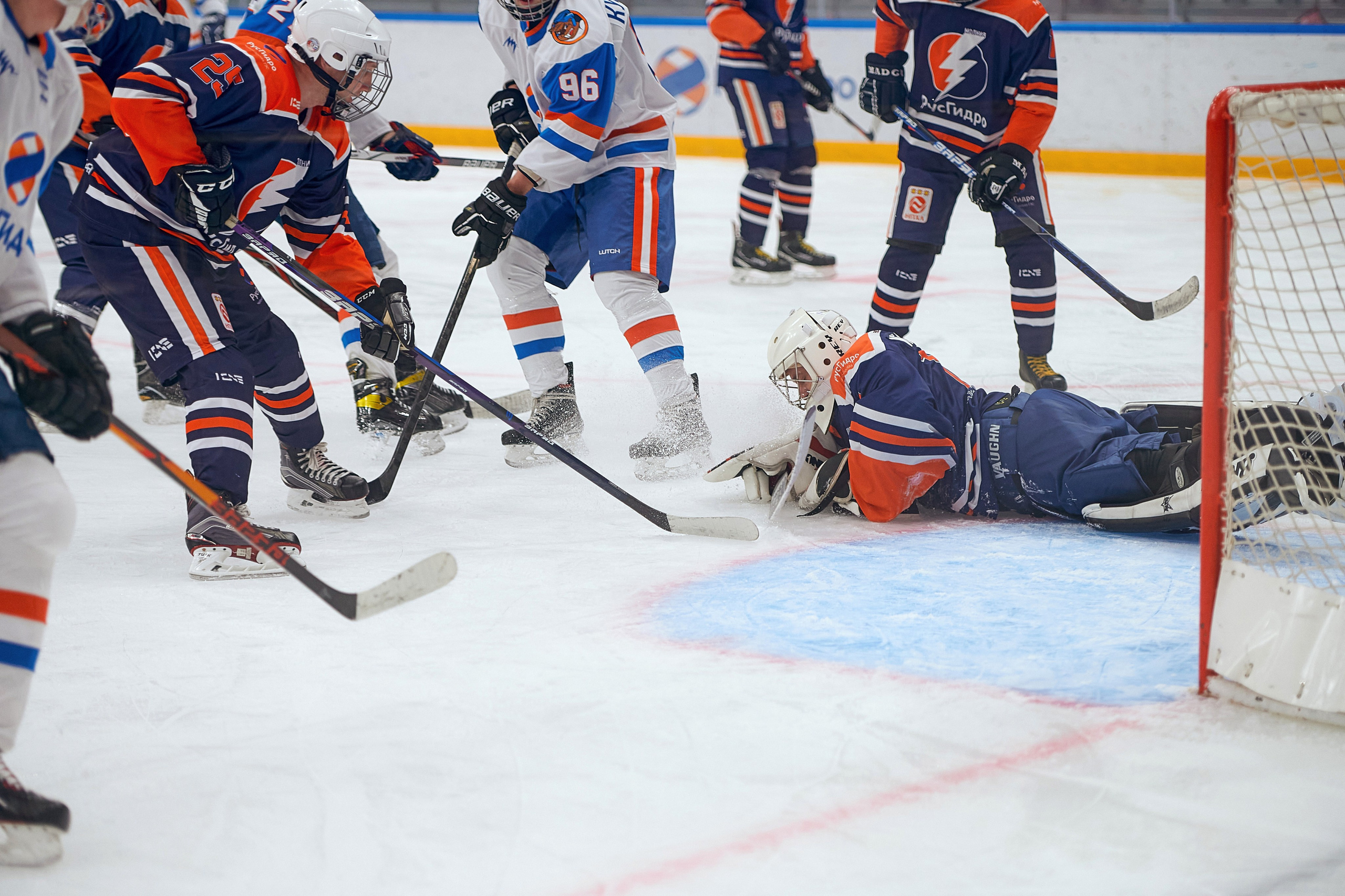 Портфолио репортажной фотосъёмки: Кристалл арена — Хоккей — РусГидро. Фотограф Яковлев Роман — Красноярск