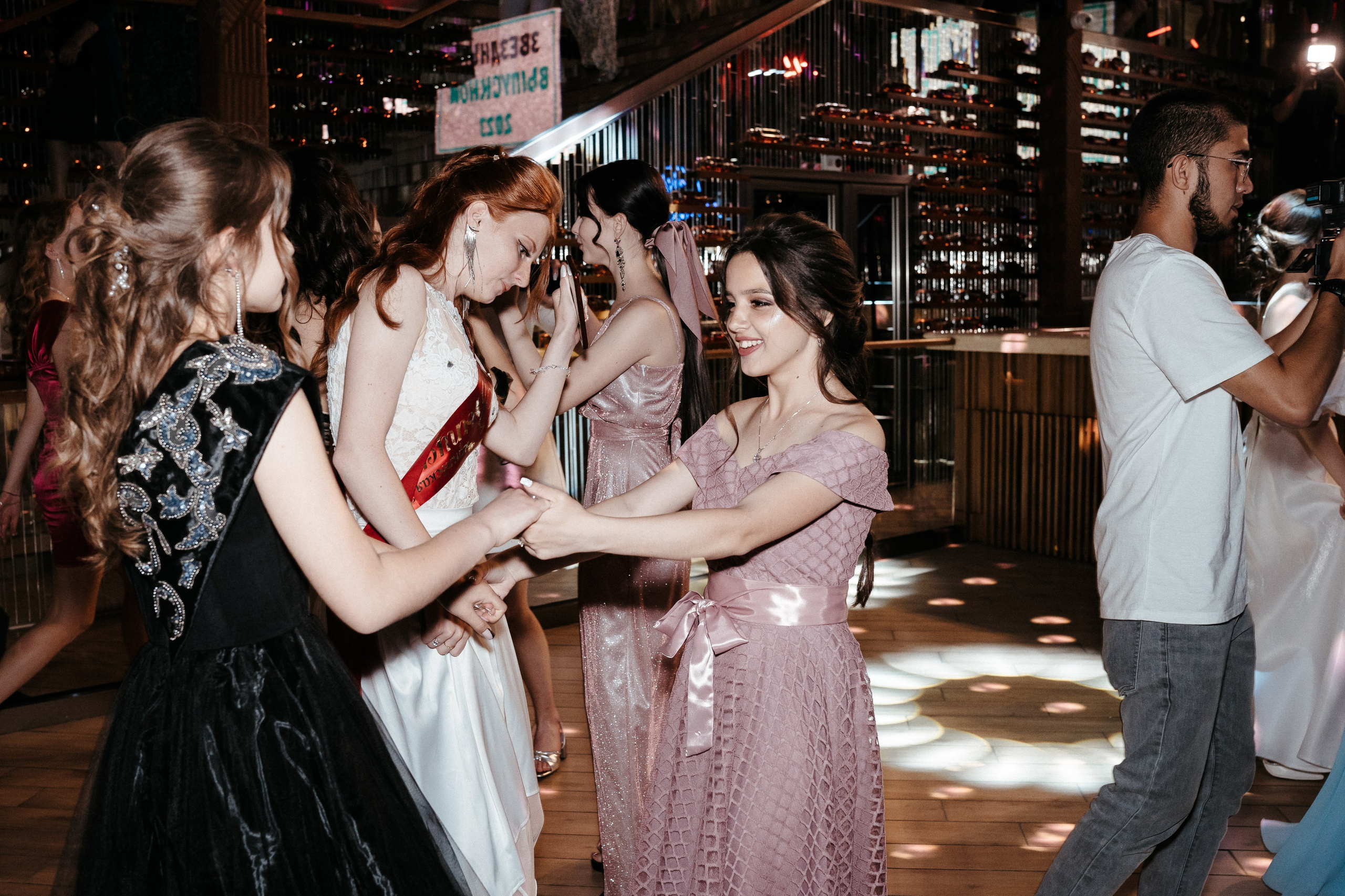 Выпускной «Ribiza». Свадебный фотограф в Симферополе