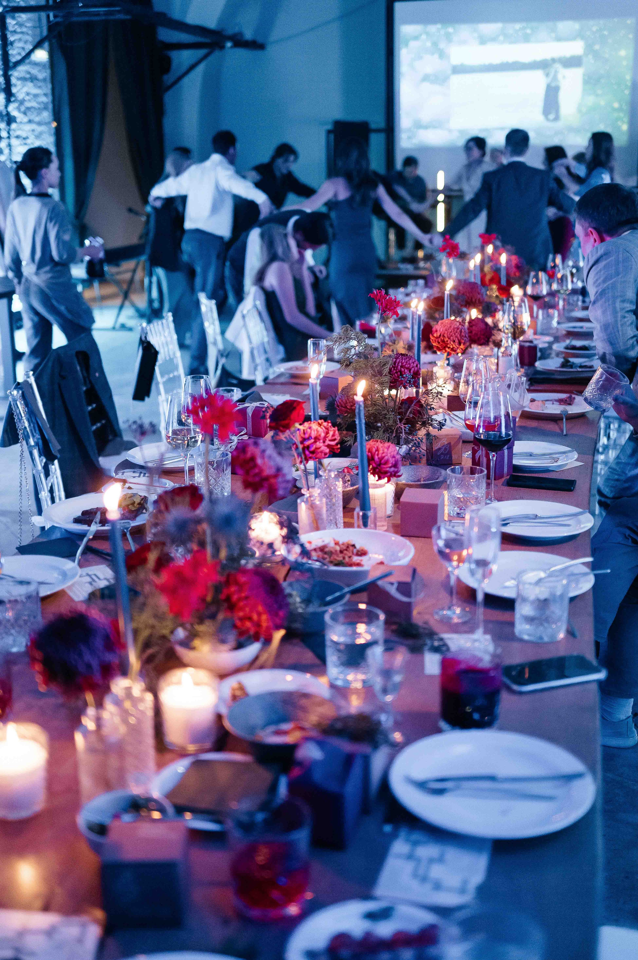 Утро невесты в гостинице. Свадебный и семейный фотограф в Котласе Никита Попов