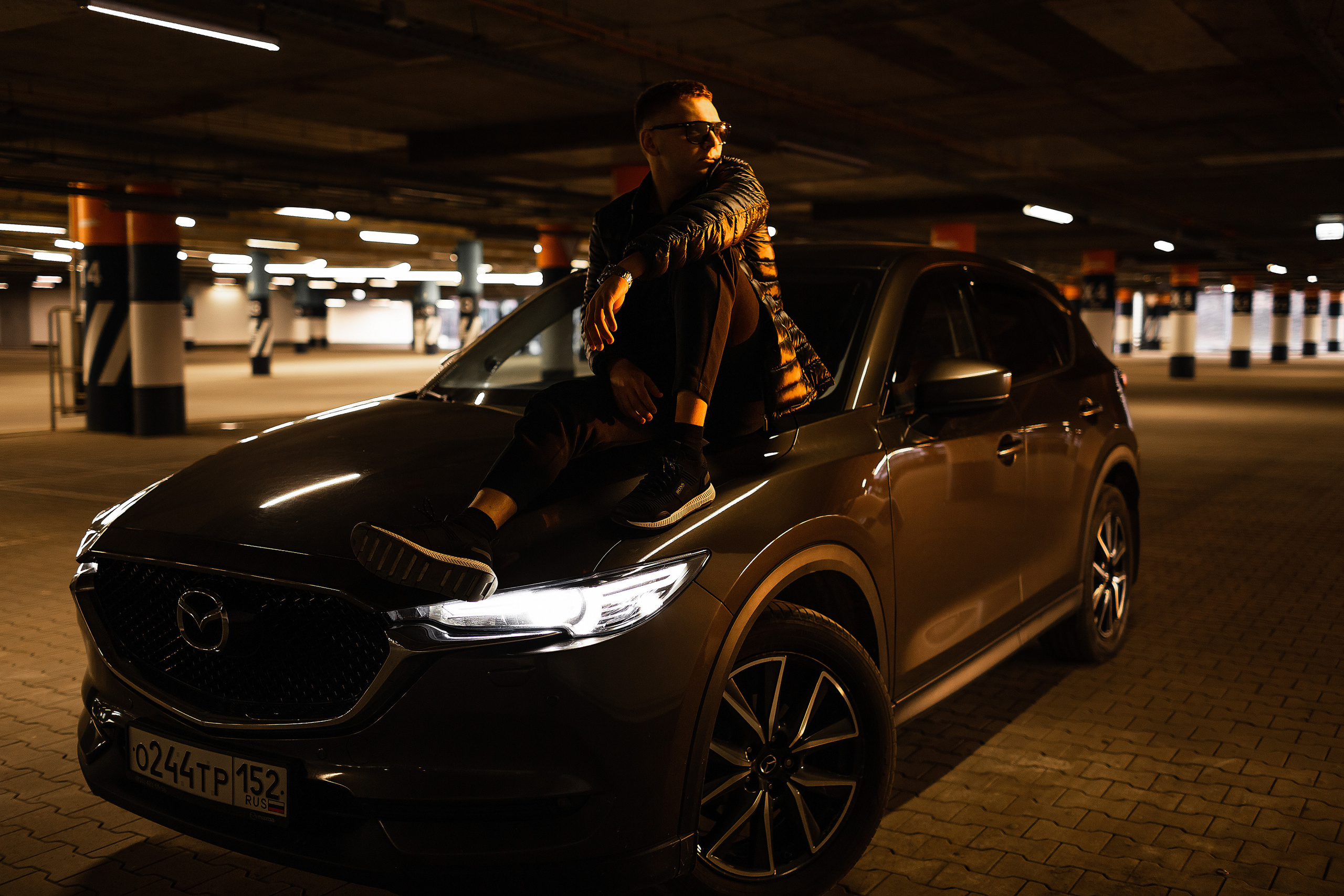 ДВИЖЕНИЯ НА ПАРКОВКЕ. Фотограф Бодров Александр Нижний Новгород