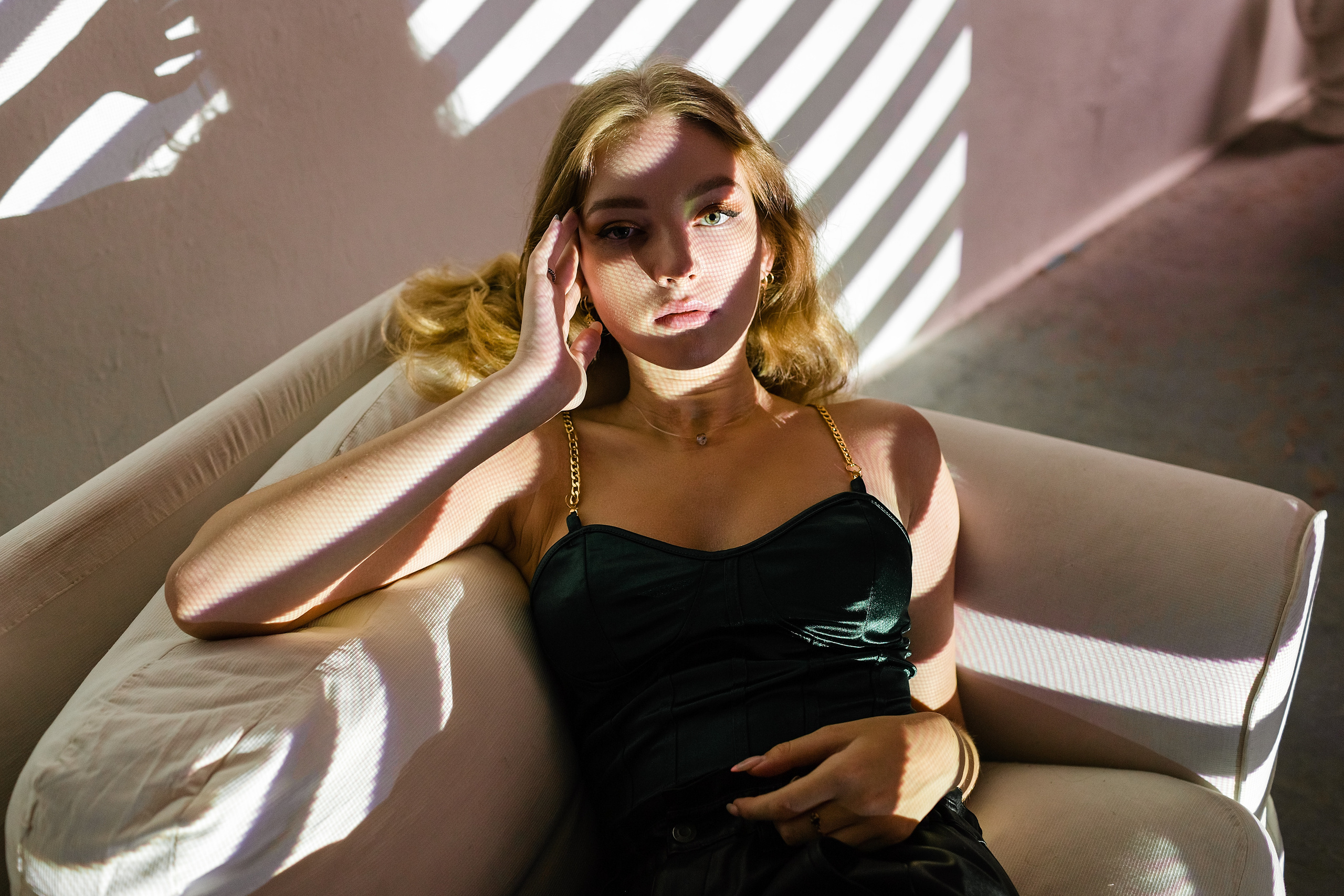 ПОД ЛУЧАМИ. Фотограф Бодров Александр Нижний Новгород