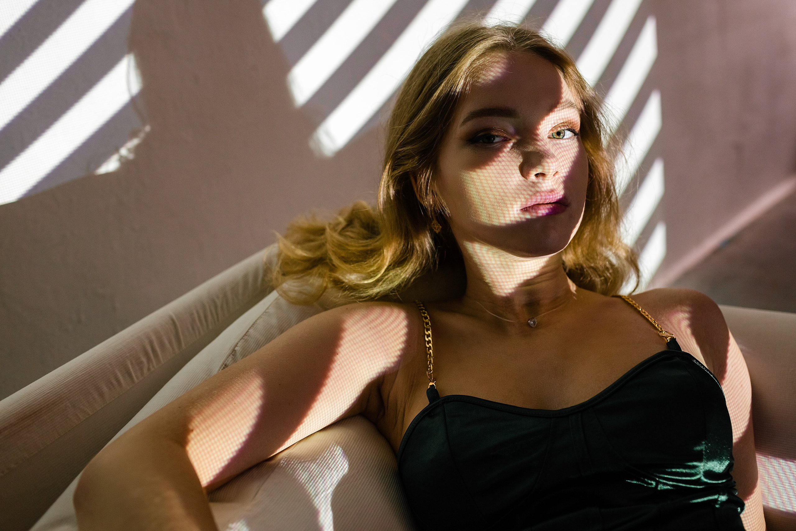 ПОД ЛУЧАМИ. Фотограф Бодров Александр Нижний Новгород