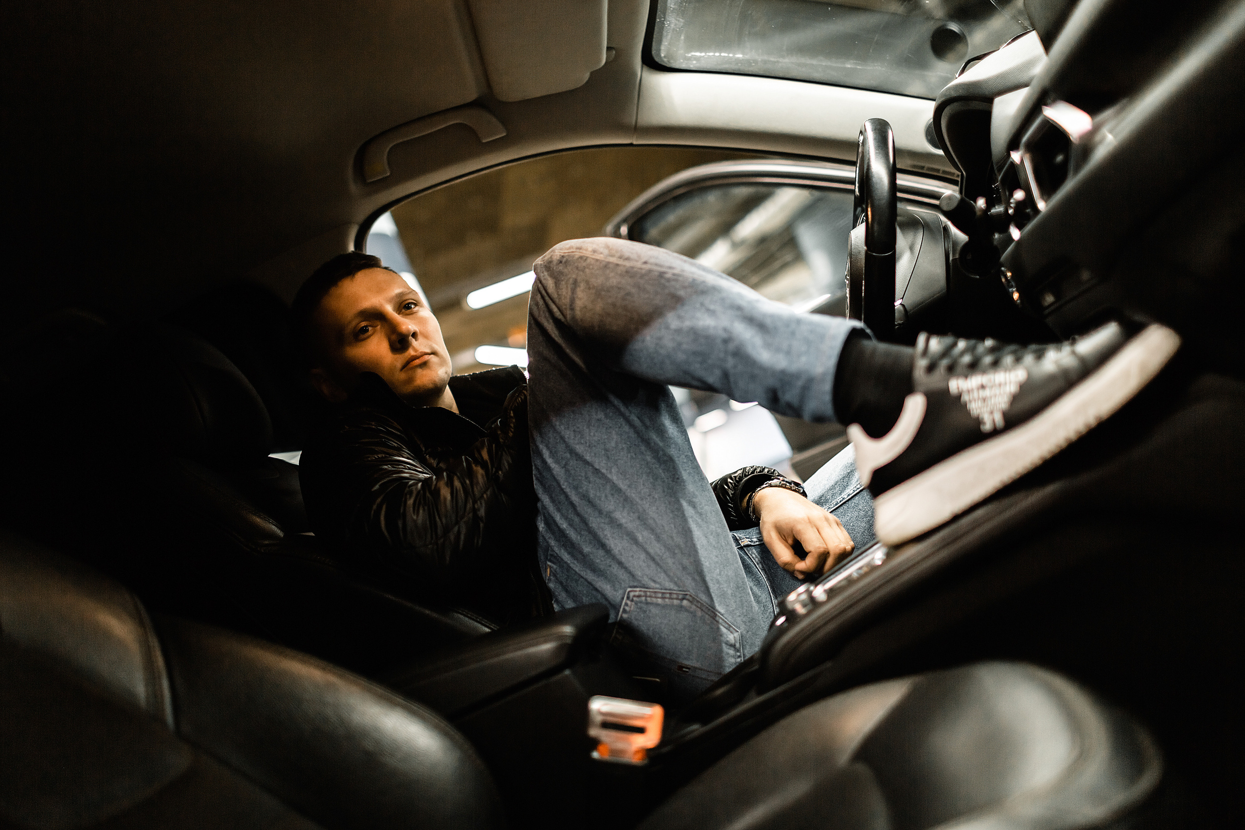 ДВИЖЕНИЯ НА ПАРКОВКЕ. Фотограф Бодров Александр Нижний Новгород