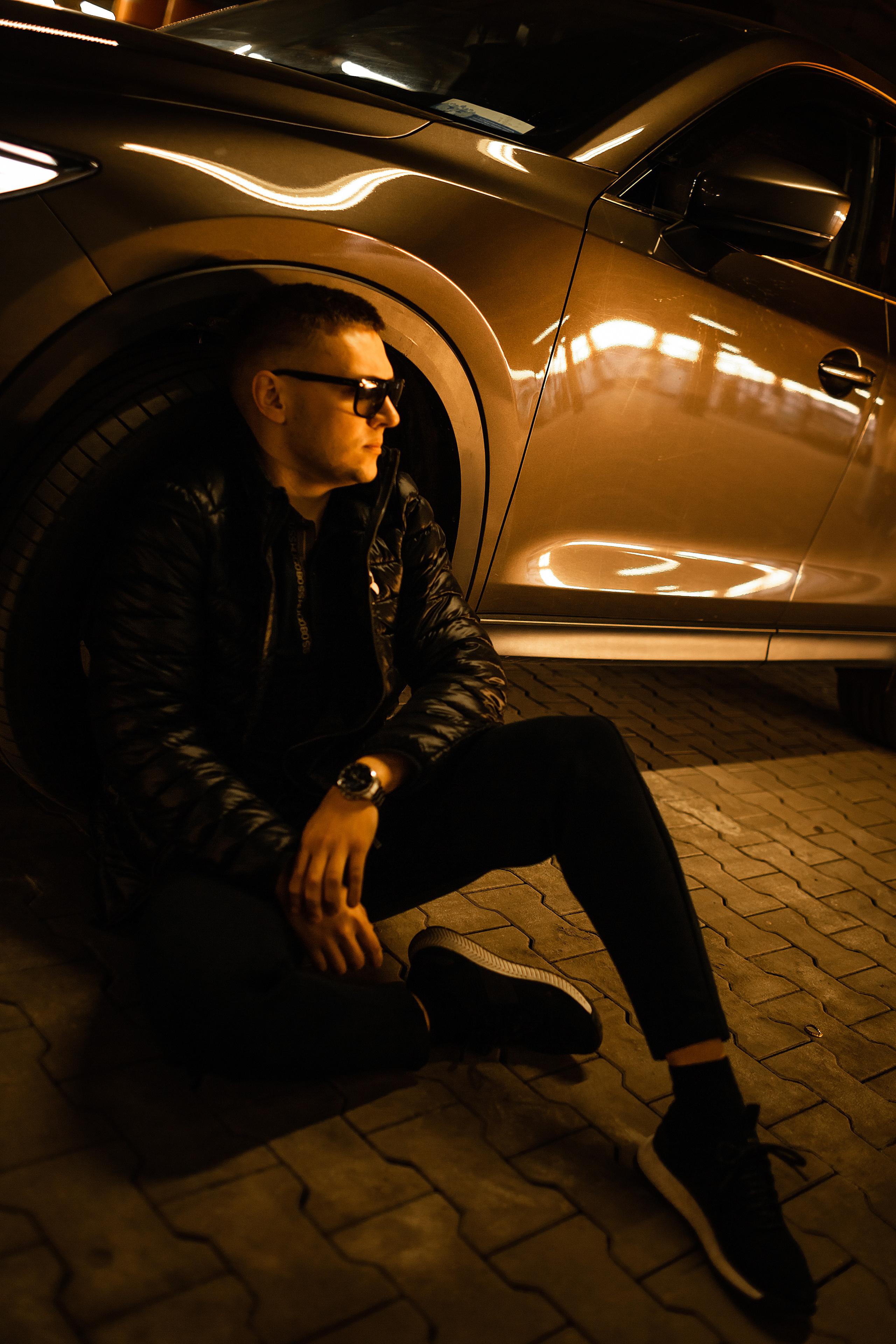 ДВИЖЕНИЯ НА ПАРКОВКЕ. Фотограф Бодров Александр Нижний Новгород