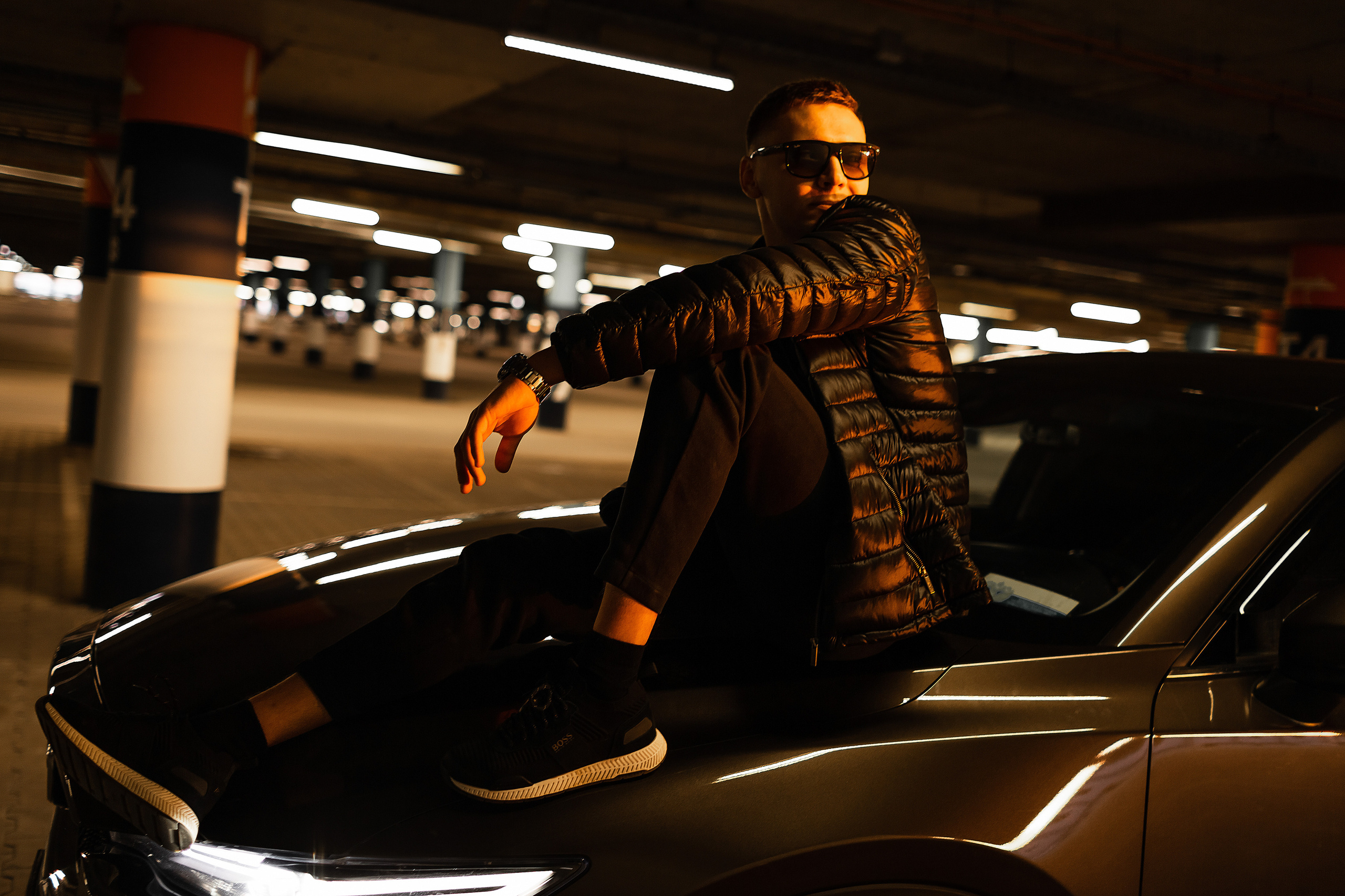 ДВИЖЕНИЯ НА ПАРКОВКЕ. Фотограф Бодров Александр Нижний Новгород