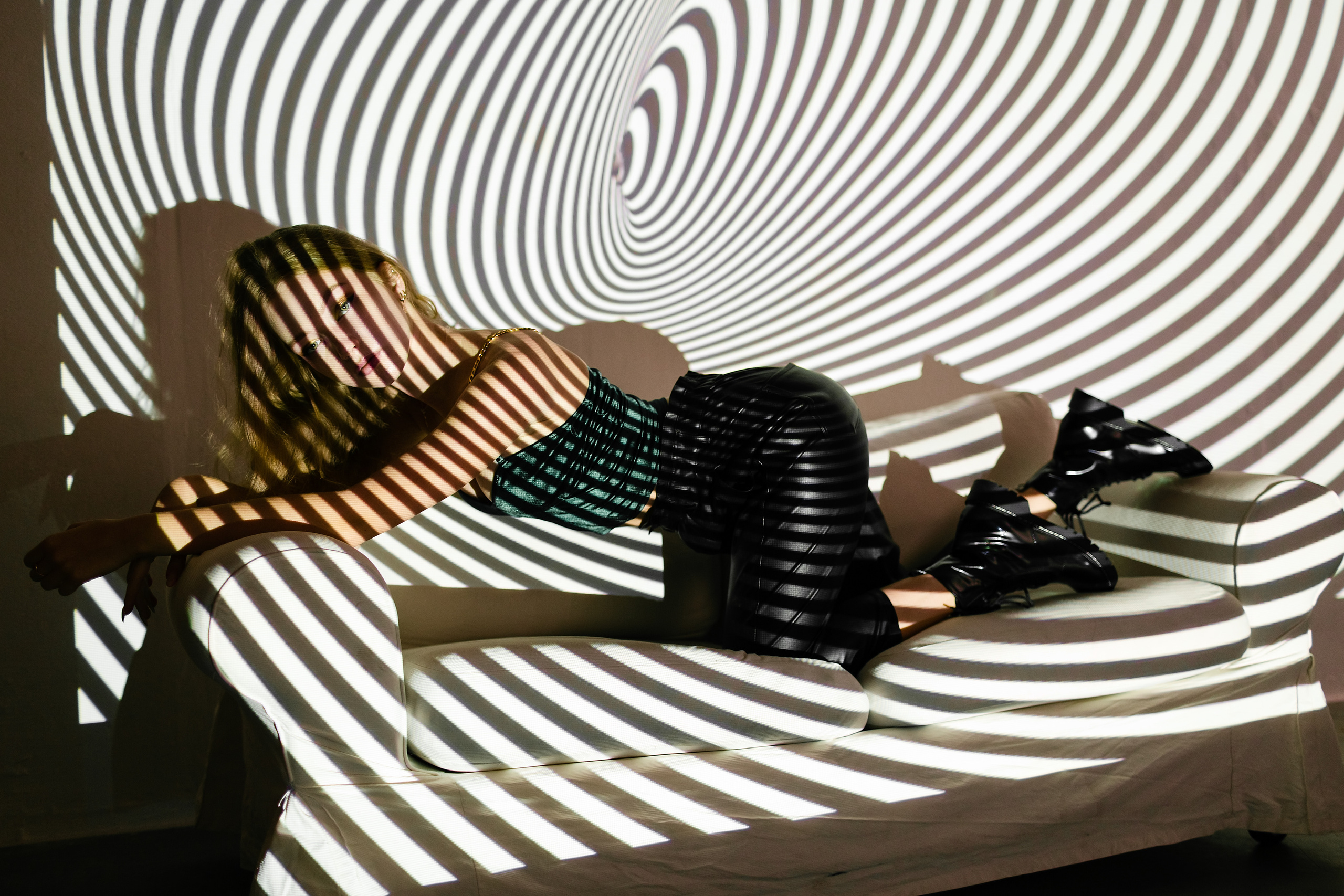 ПОД ЛУЧАМИ. Фотограф Бодров Александр Нижний Новгород