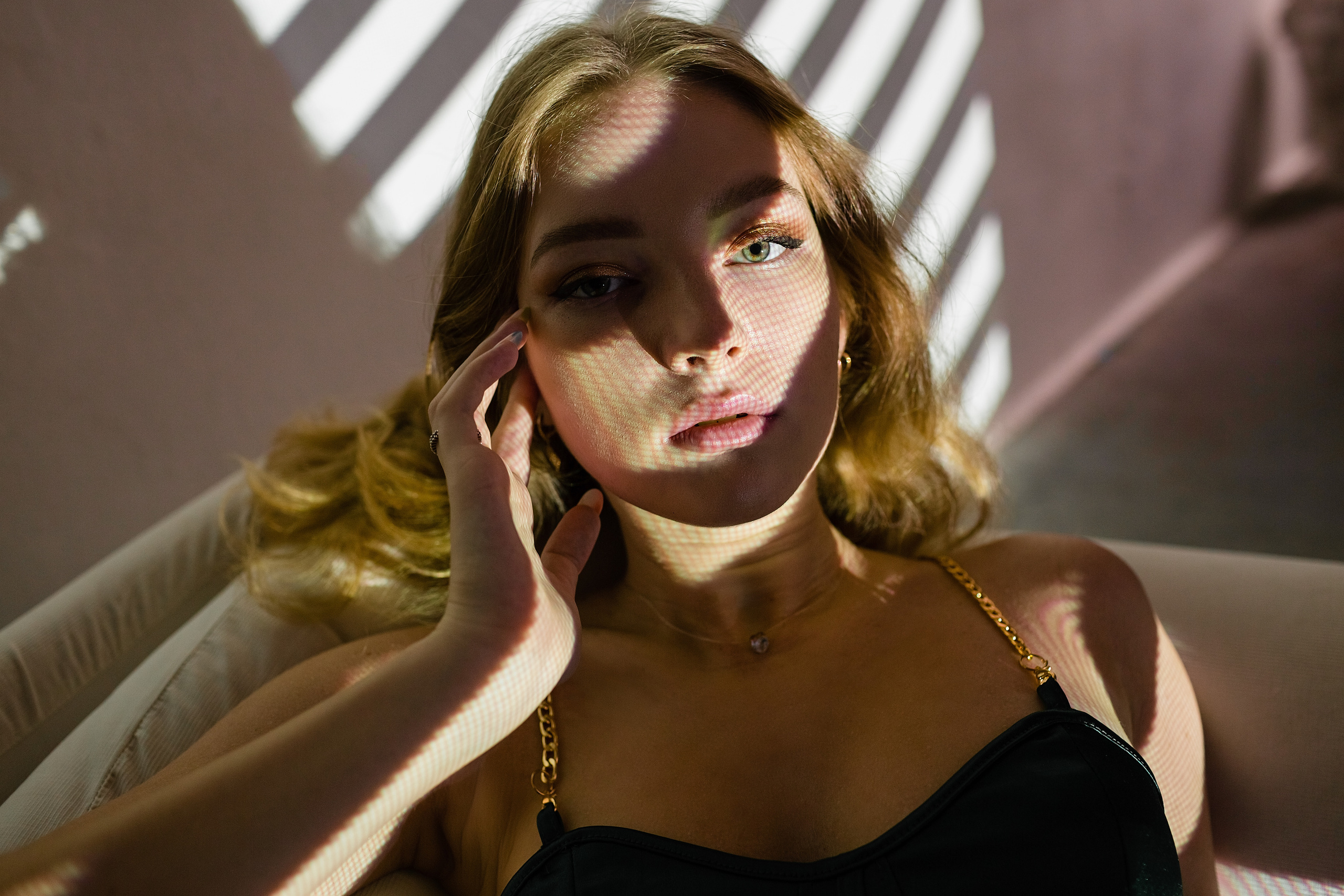 ПОД ЛУЧАМИ. Фотограф Бодров Александр Нижний Новгород