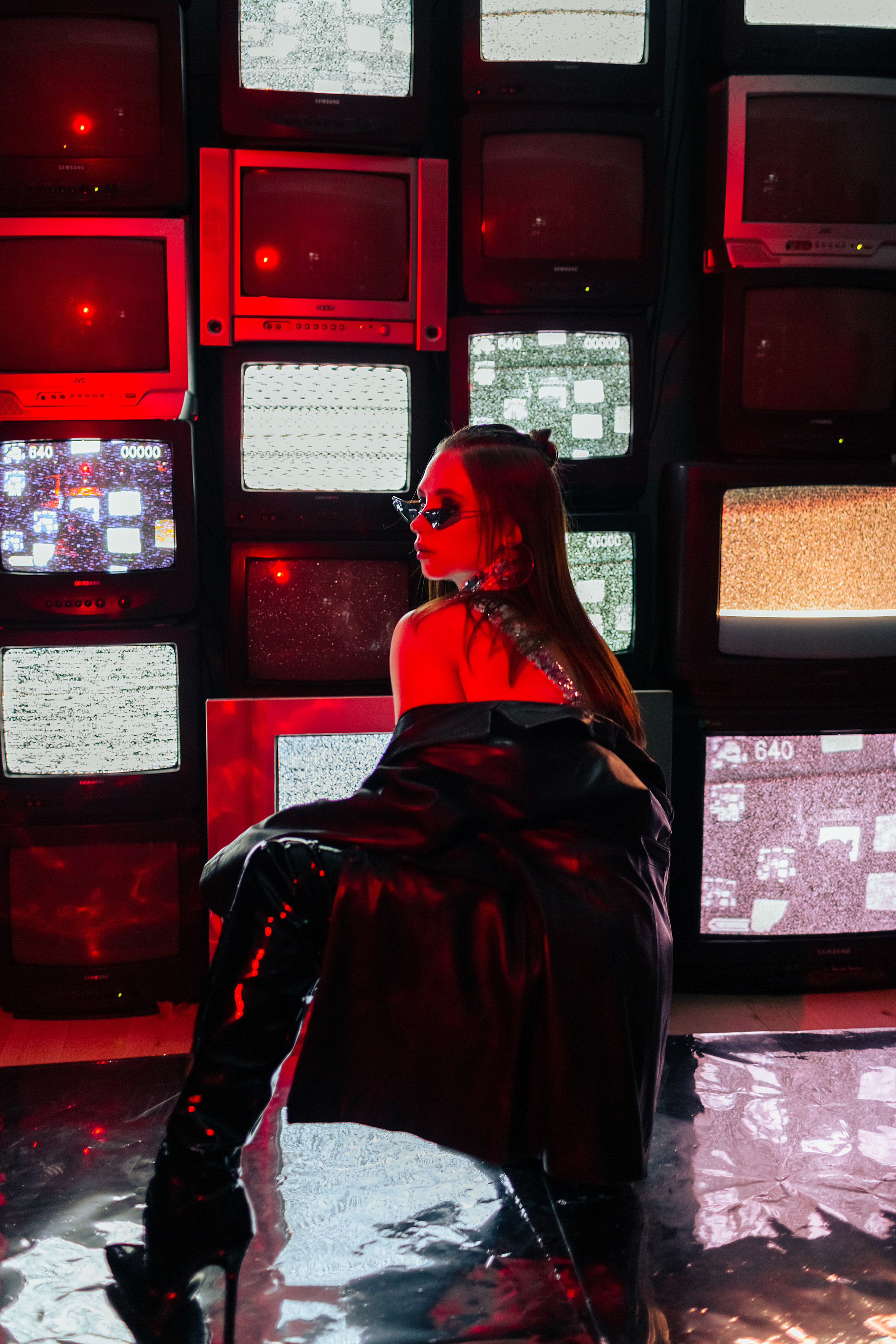 ПО ВСЕМ КАНАЛАМ. Фотограф Бодров Александр Нижний Новгород