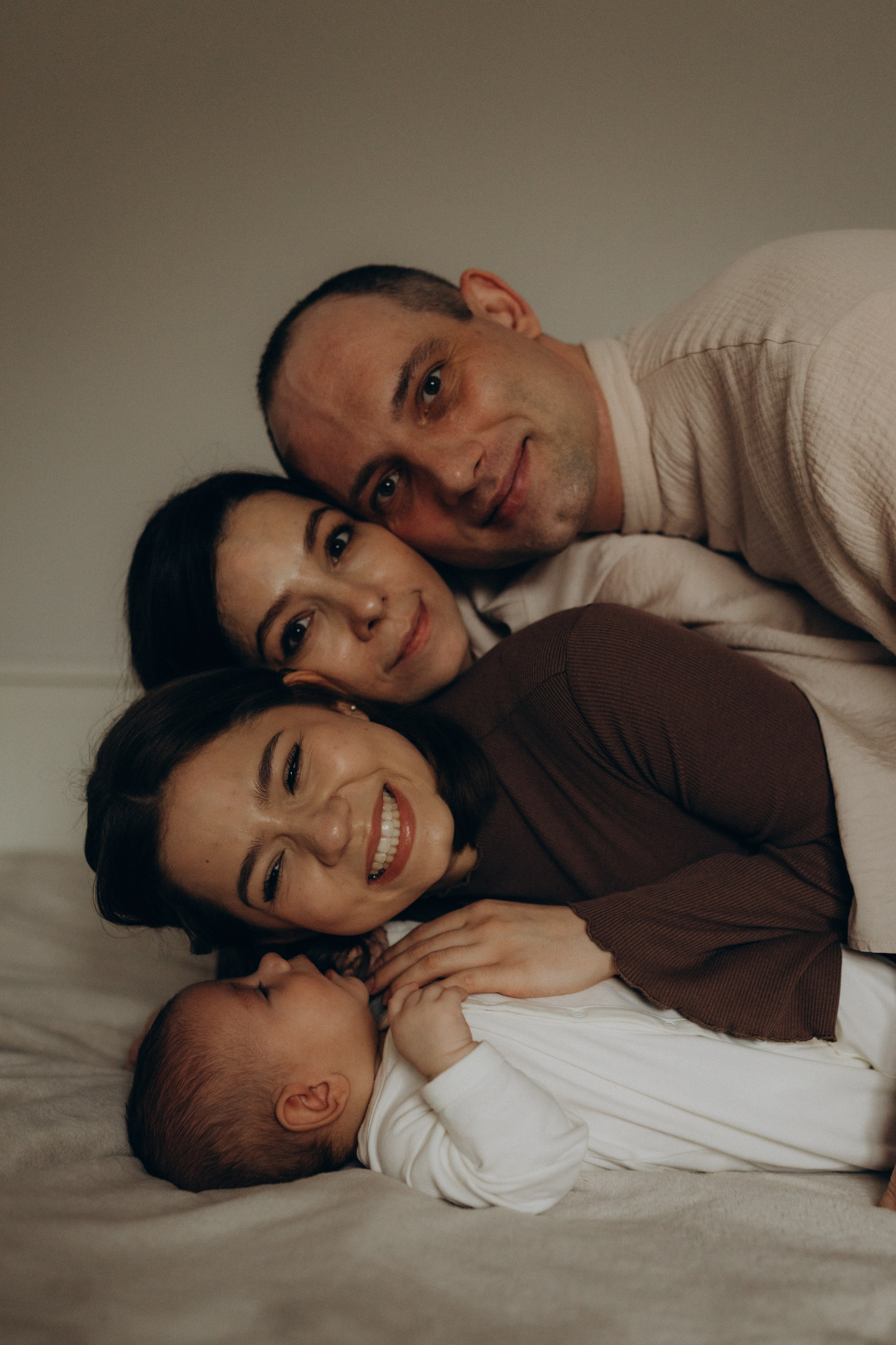 Семейная домашняя фотосессия в Москве. Семейный фотограф в Москве и Люберцах Юлия Гуськова