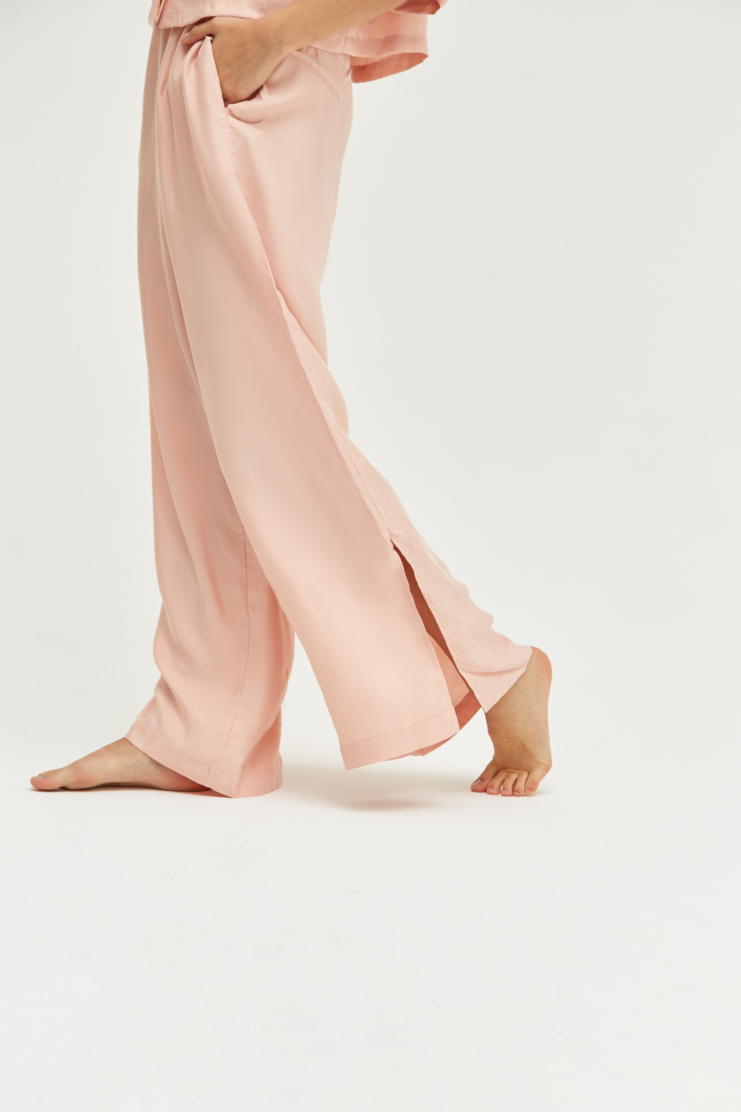 Каталог для бренда MashMash. Fashion фотограф в Москве Ксения Чупрунова